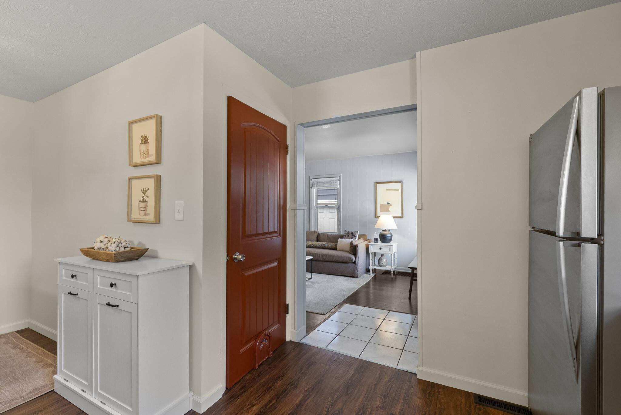 271 E Jenkins Avenue Property Photo 10