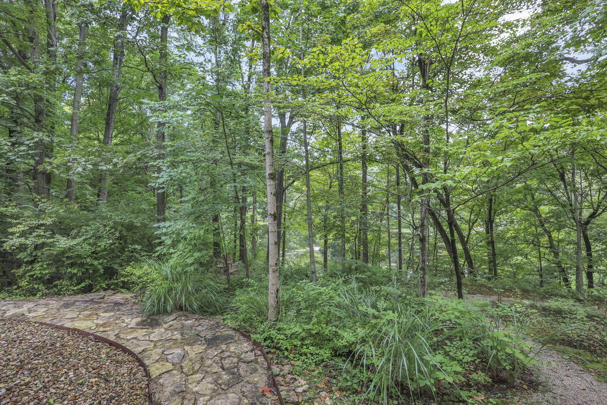 1480 Manning Parkway Property Photo 27
