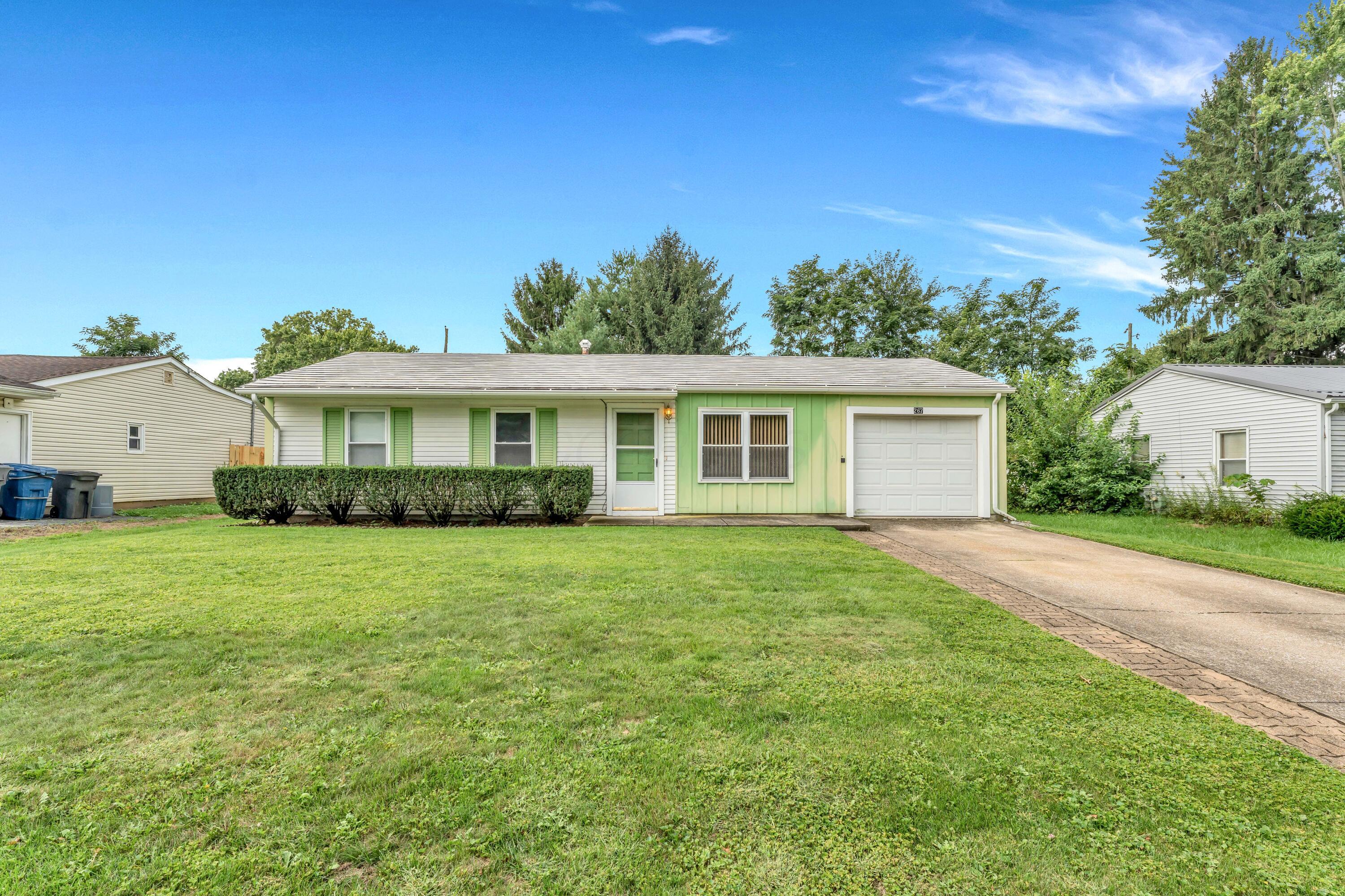 267 Arbor Drive Property Photo 1