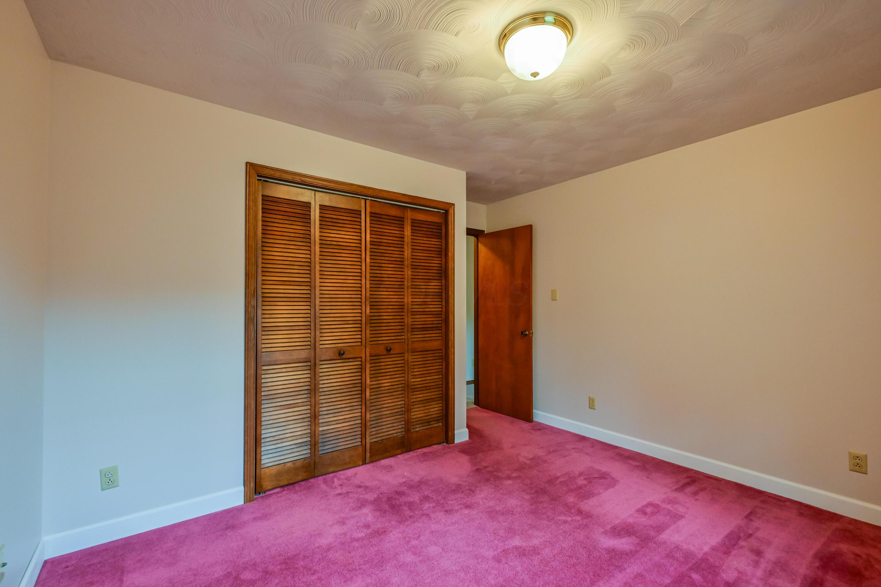 6908 Lemaster Road Property Photo 16