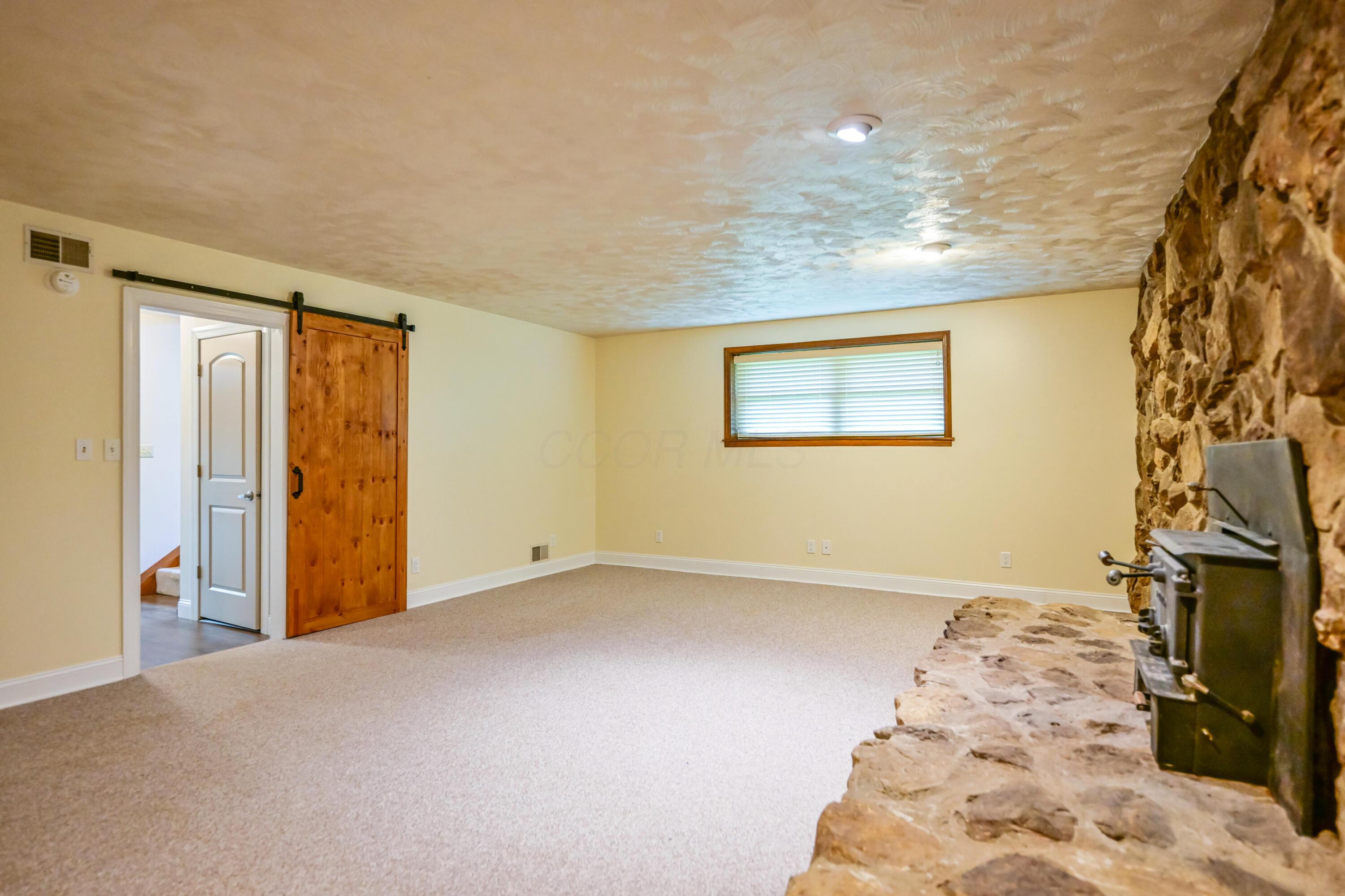 6908 Lemaster Road Property Photo 27