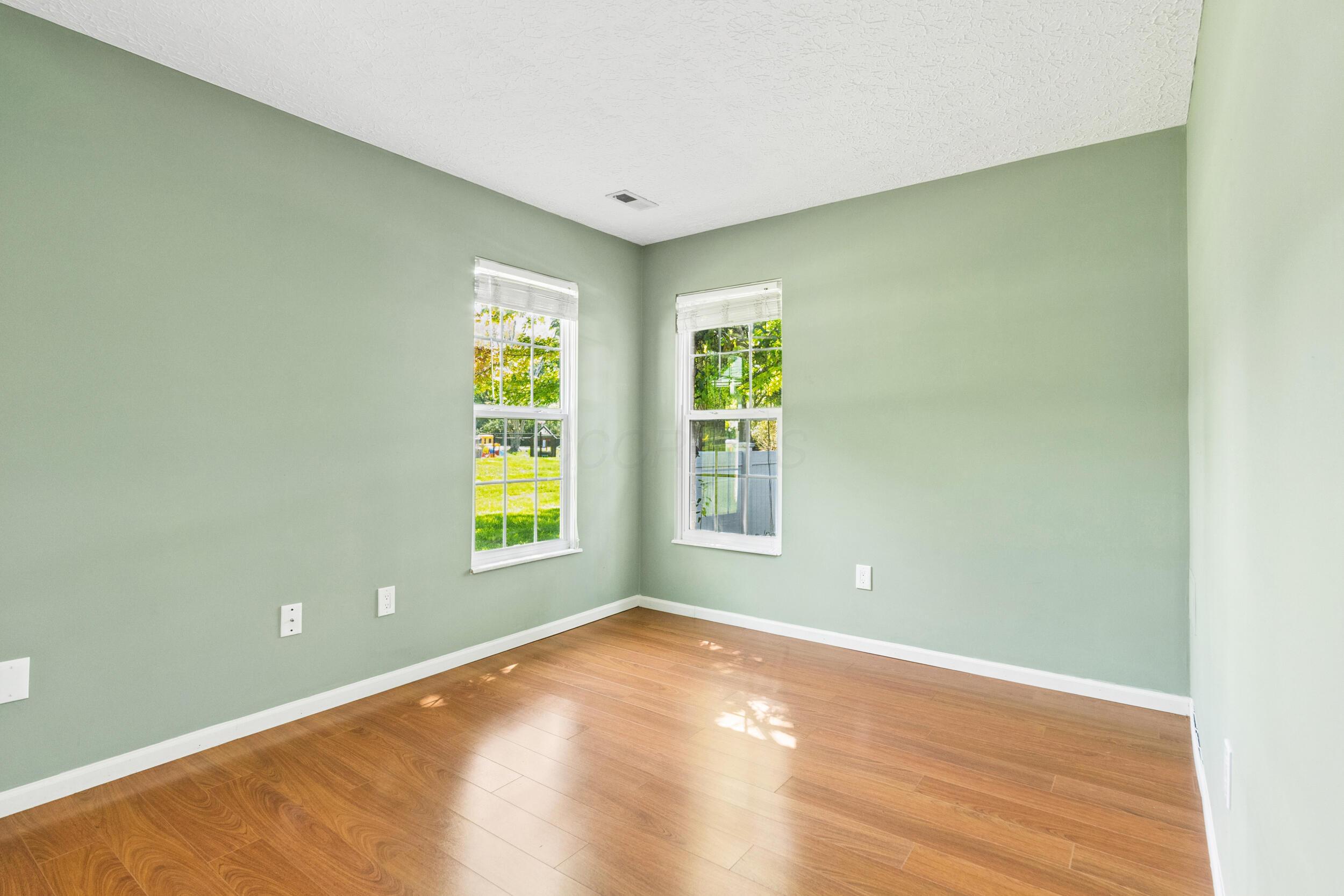 4990 Deer Forest Place Property Photo 26