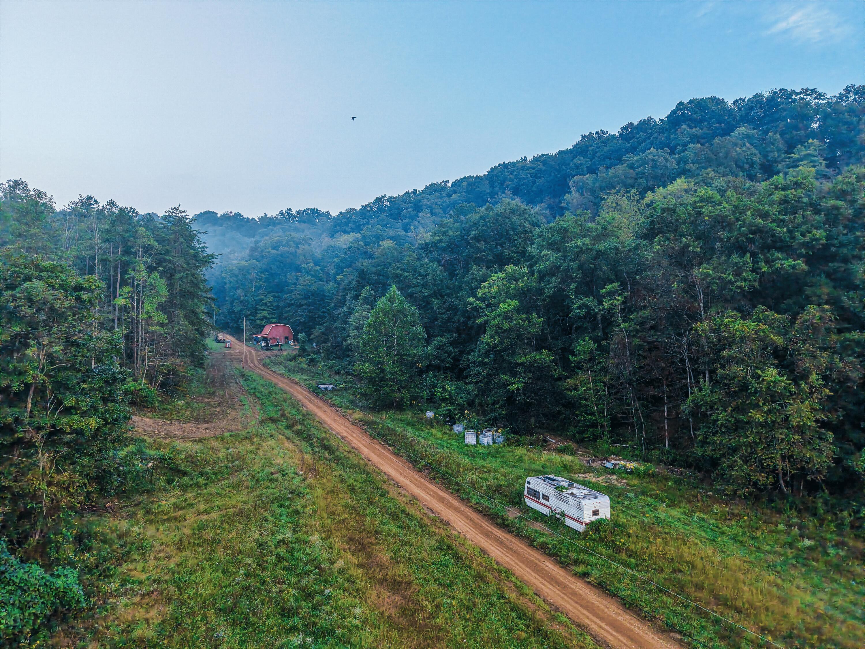 3783 Carrs Run Road Property Photo 11