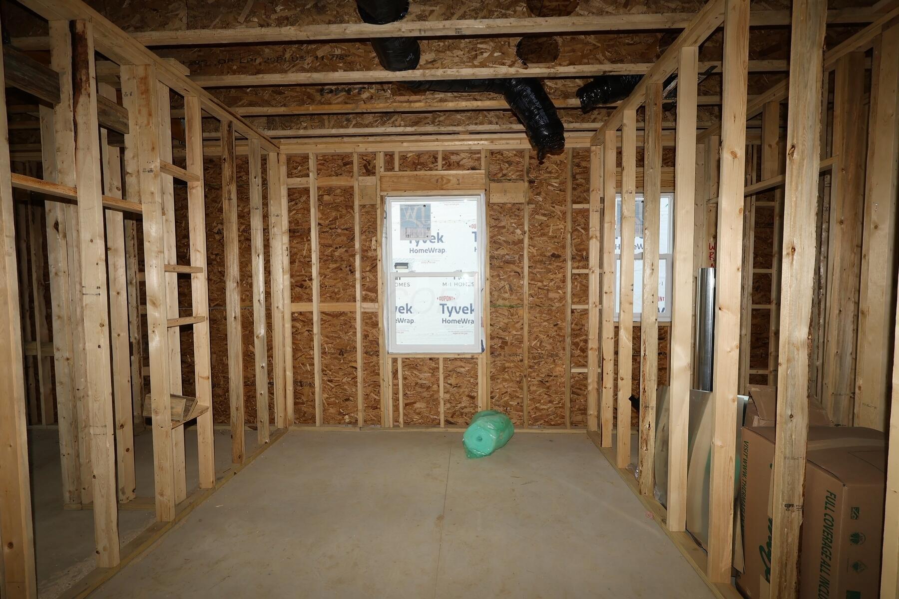 1122 Brittany Drive Property Photo 9