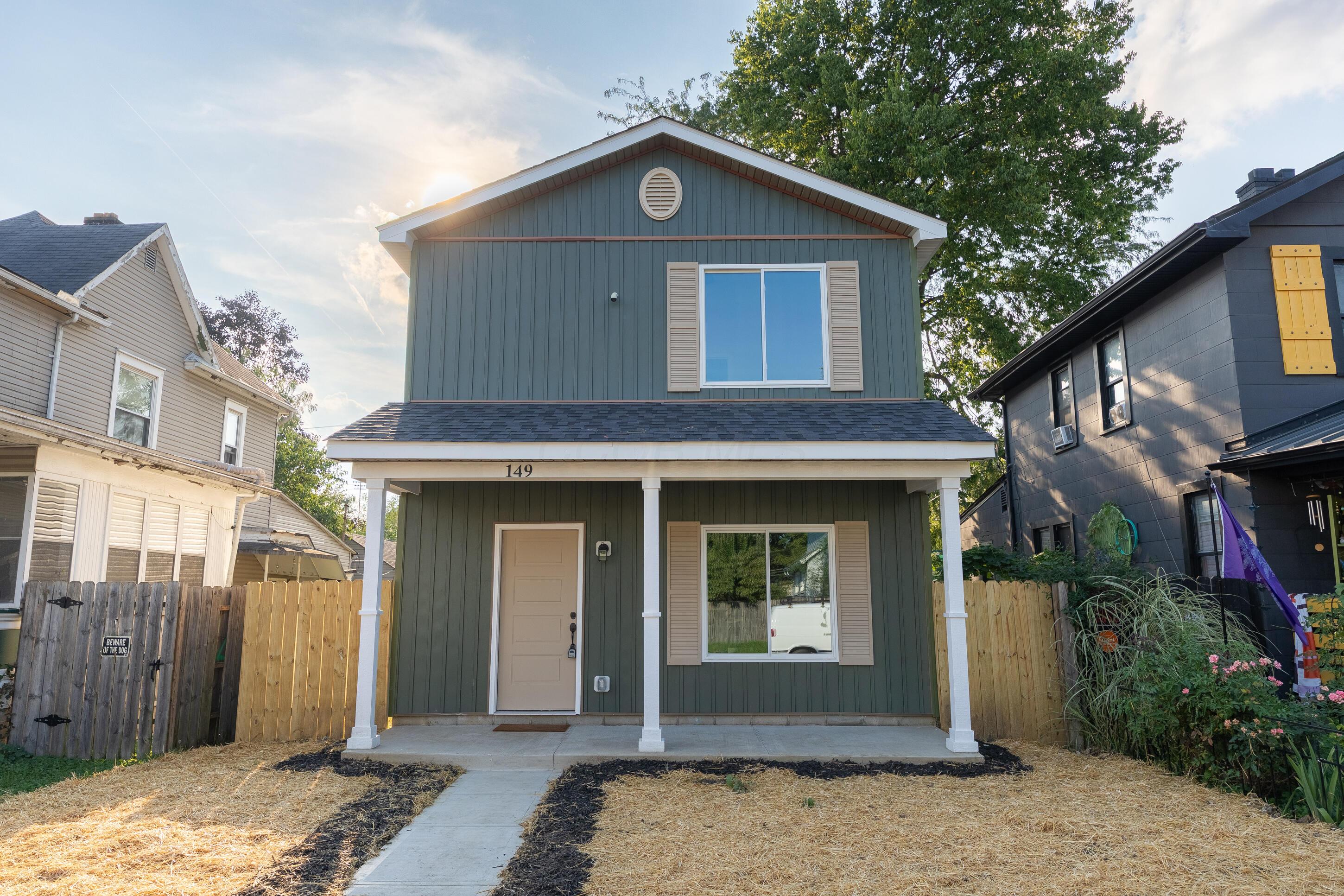 149 S Harris Avenue Property Photo 3