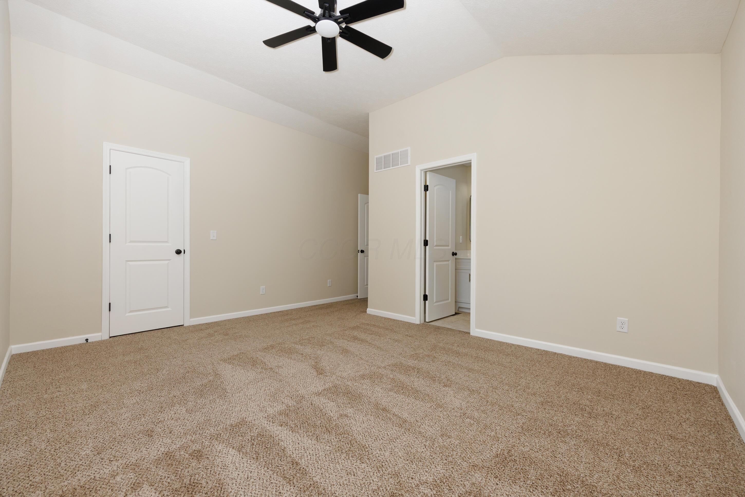 149 S Harris Avenue Property Photo 37