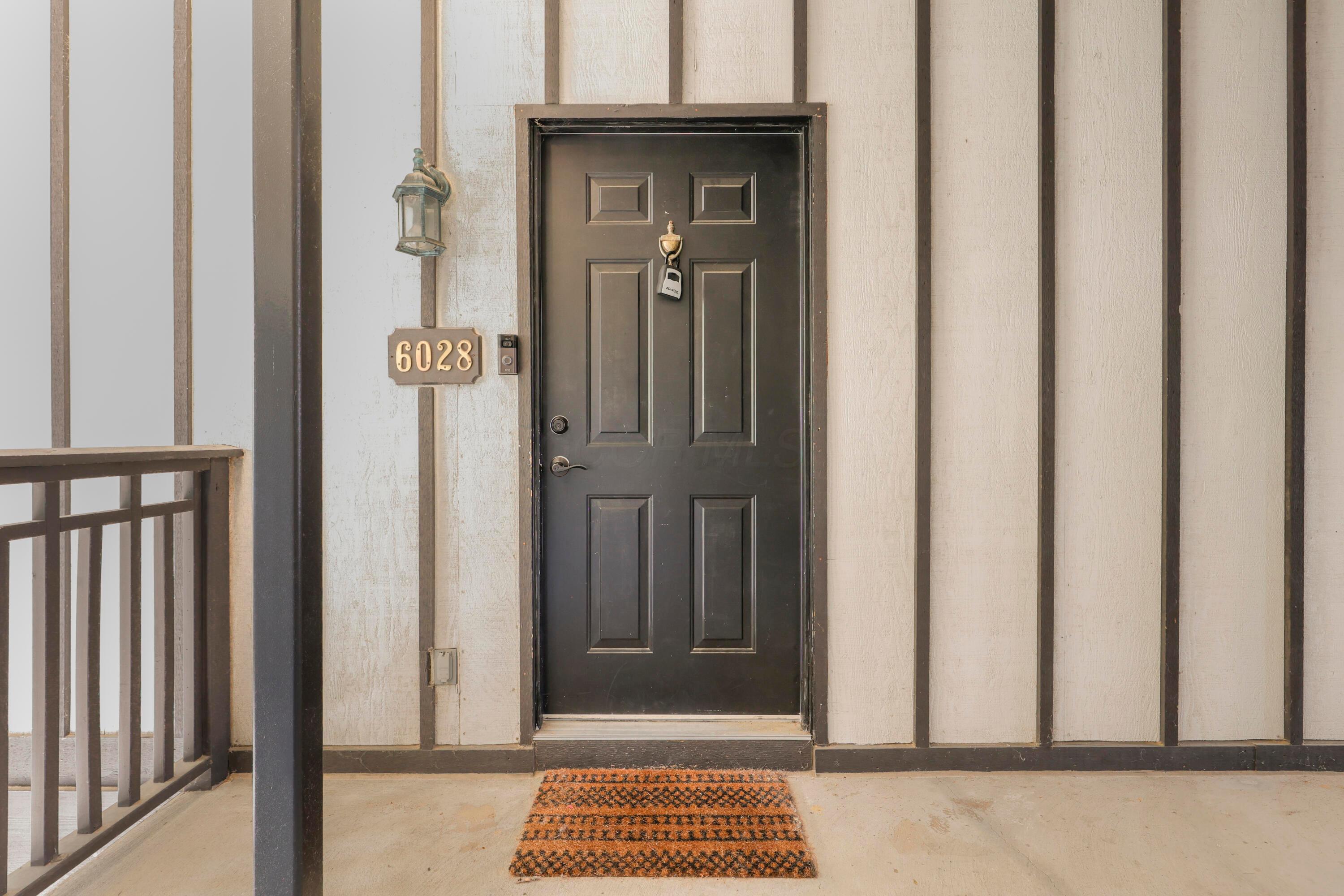 6028 Inishmore Lane Property Photo 1