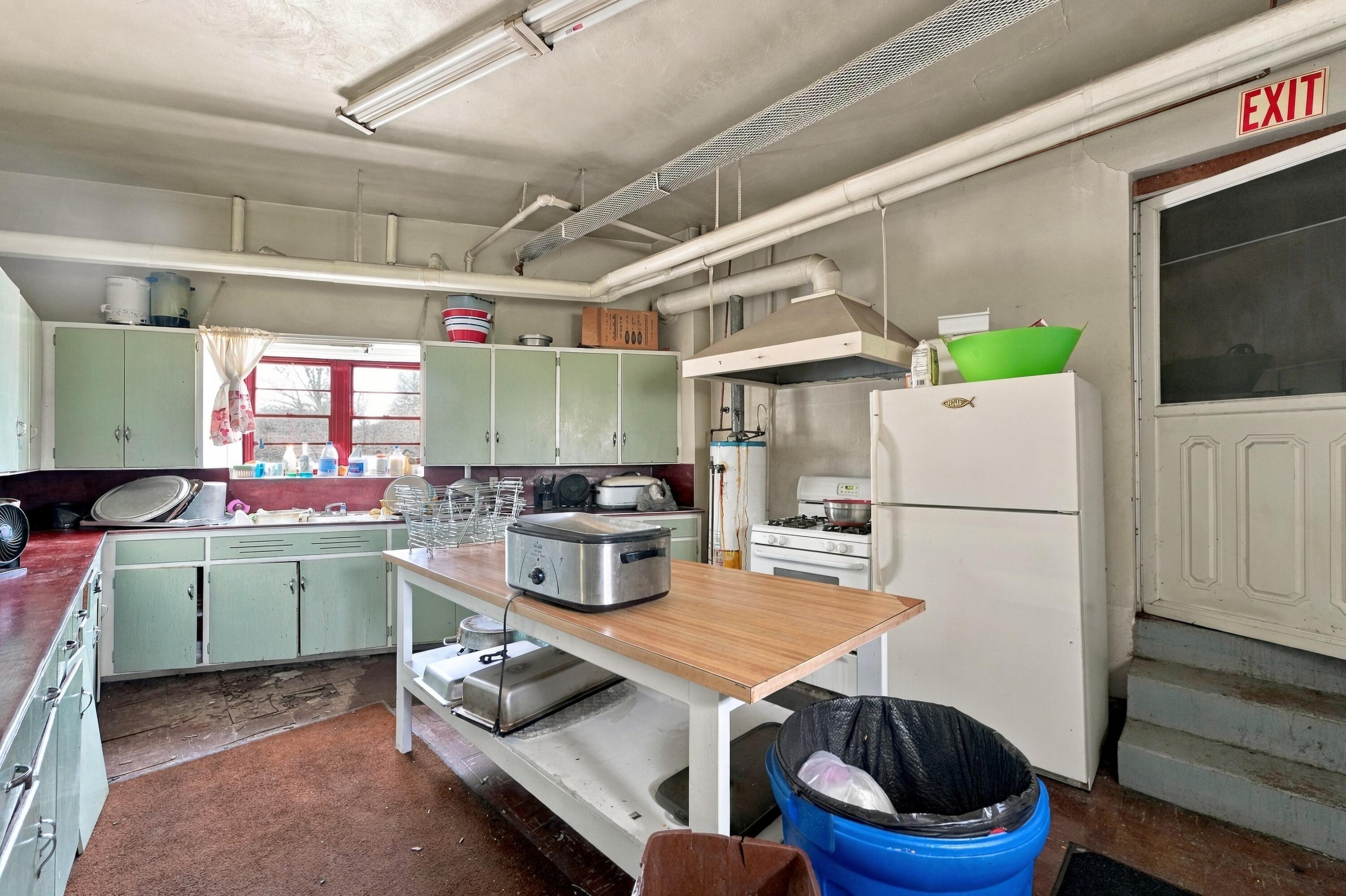 1783 Melrose Property Photo 14