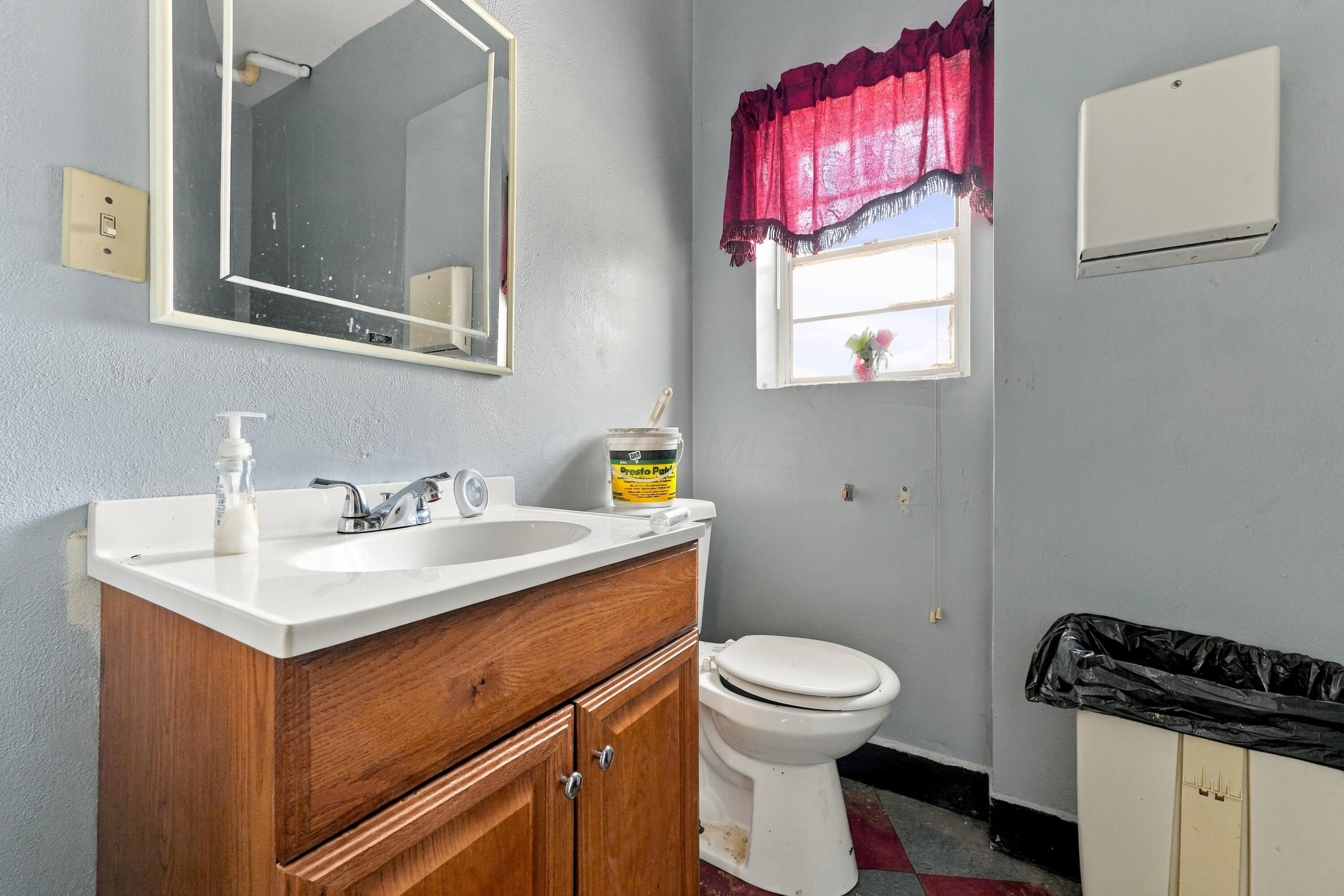 1783 Melrose Property Photo 43