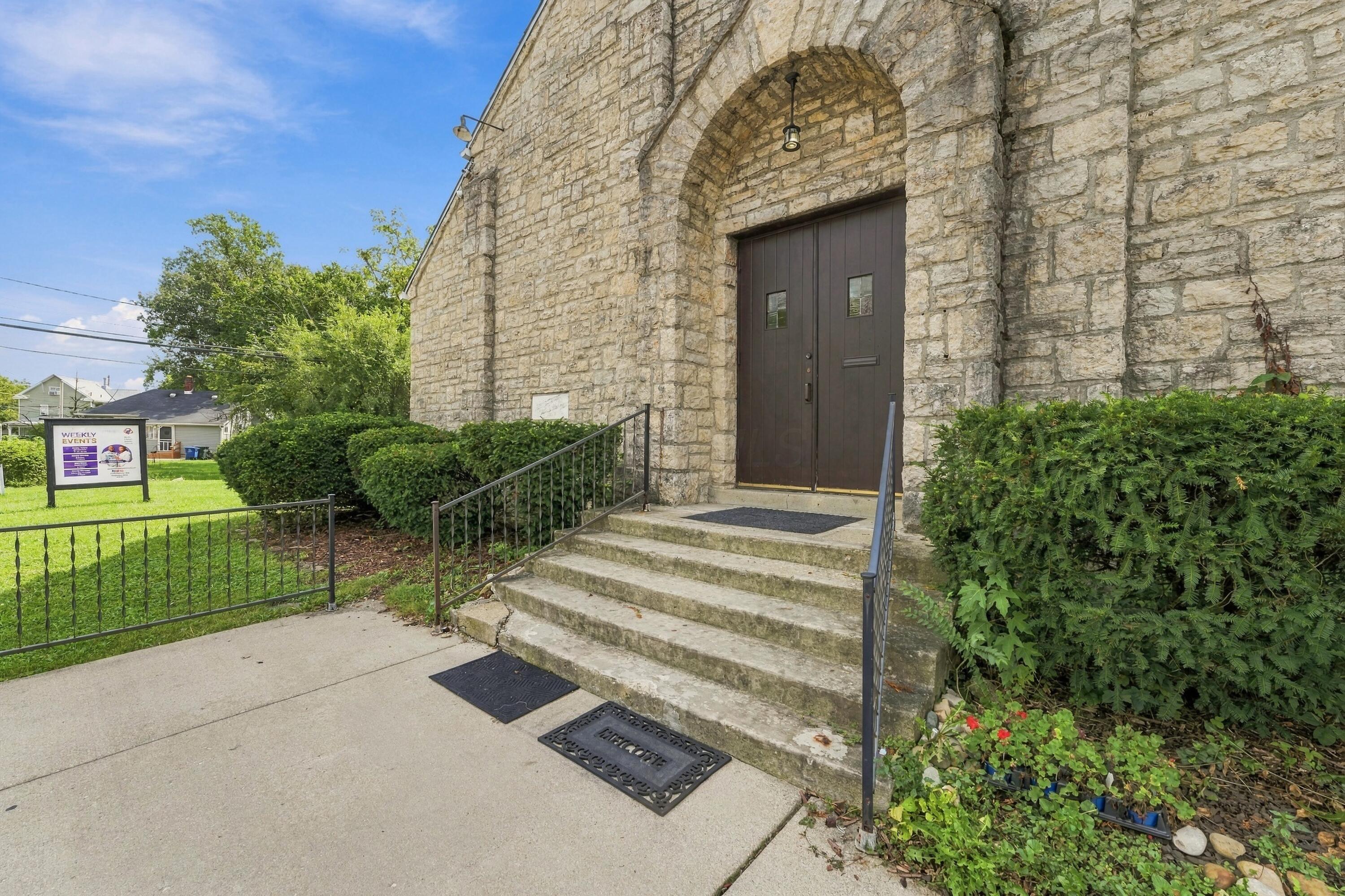 1783 Melrose Property Photo 44