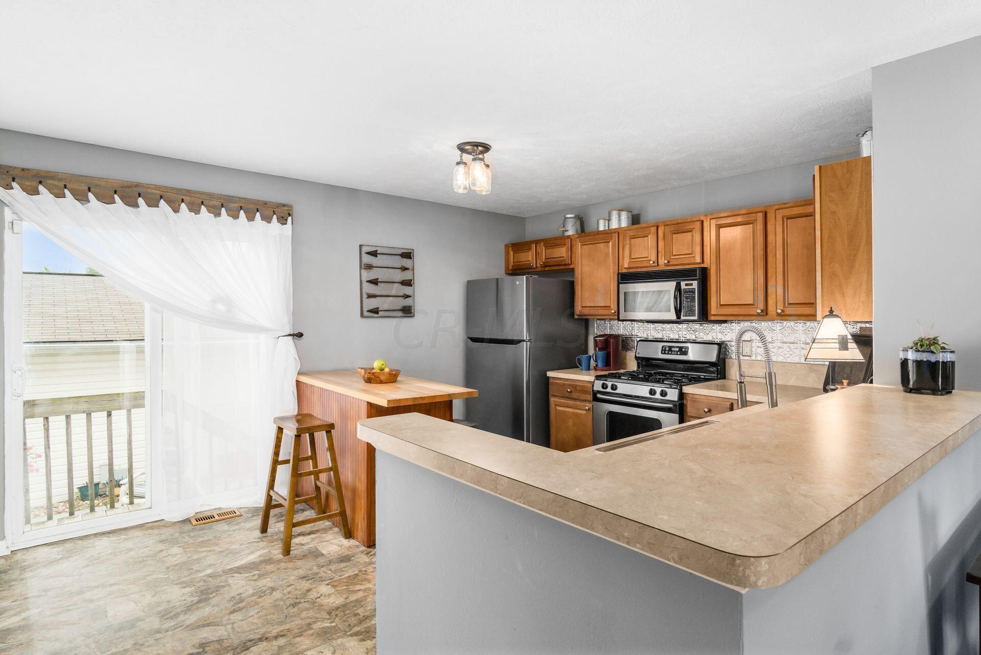 8196 Echo Spring Drive Property Photo 8