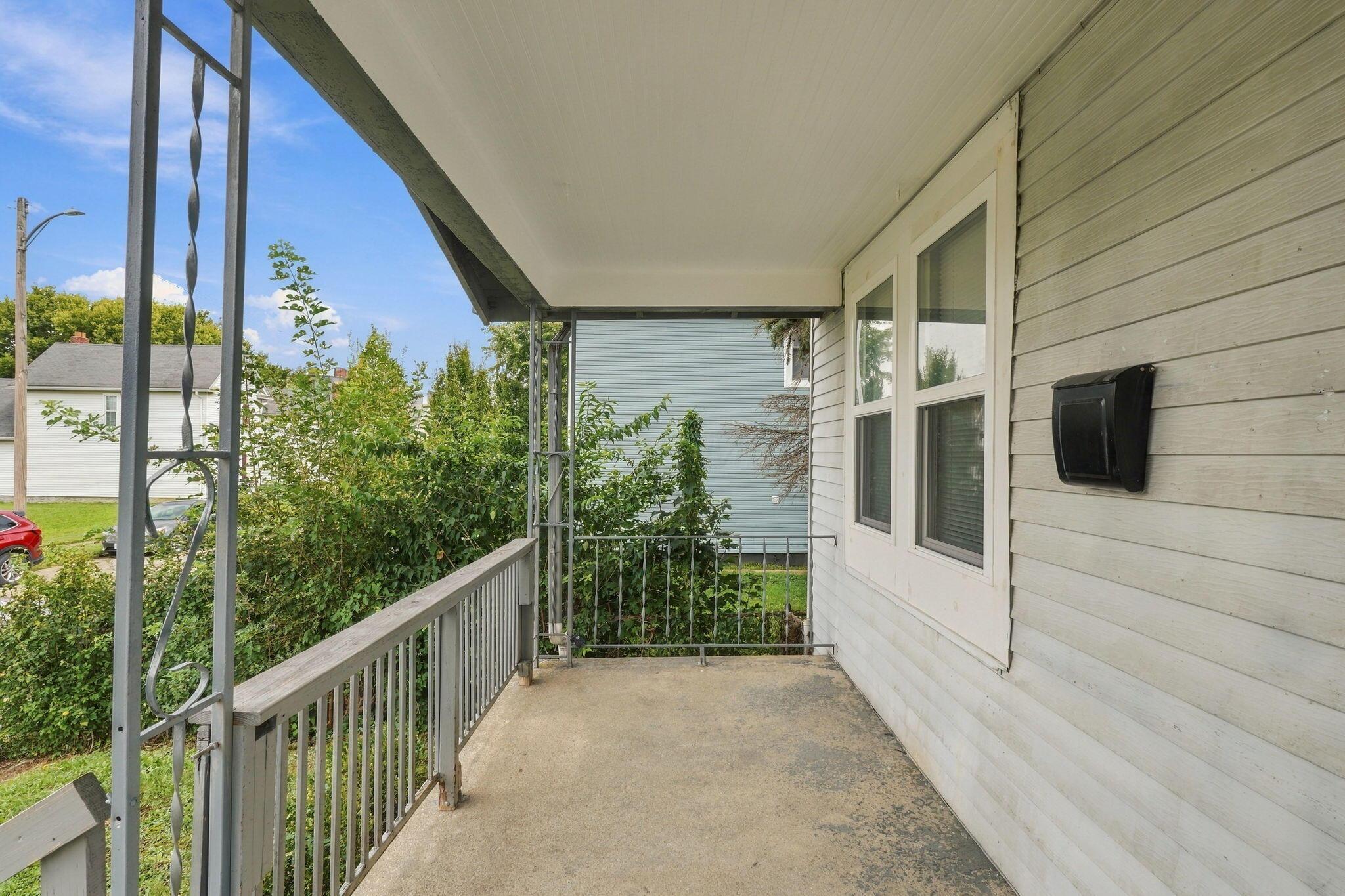 771 Campbell Avenue Property Photo 2