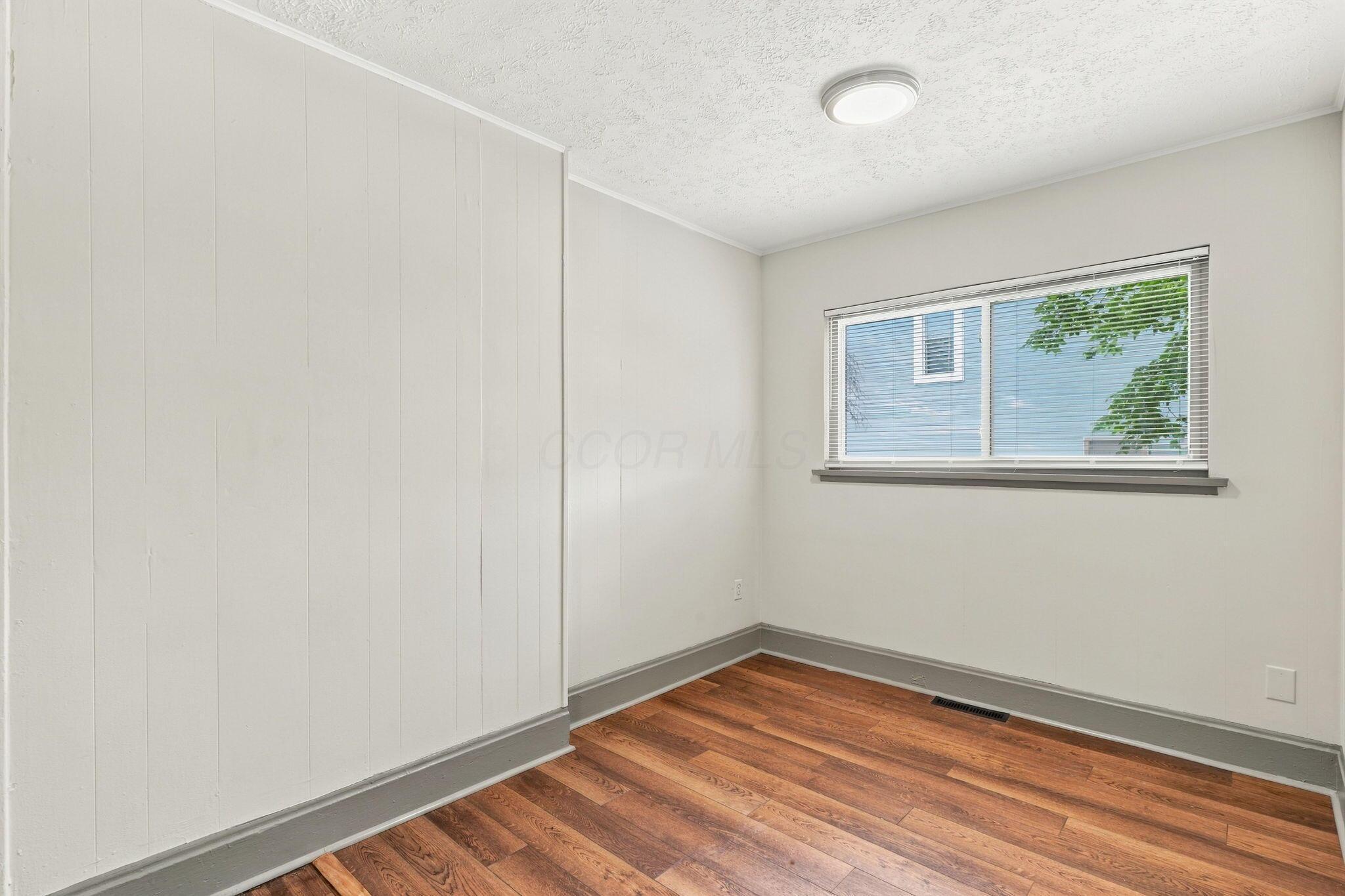771 Campbell Avenue Property Photo 16
