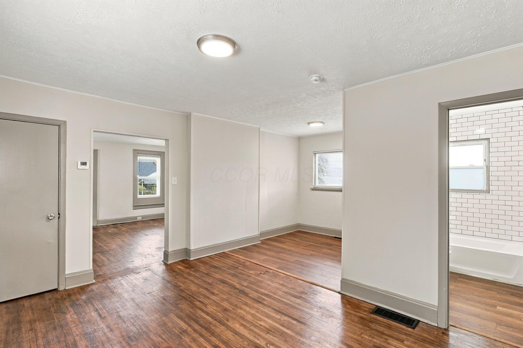 771 Campbell Avenue Property Photo 29
