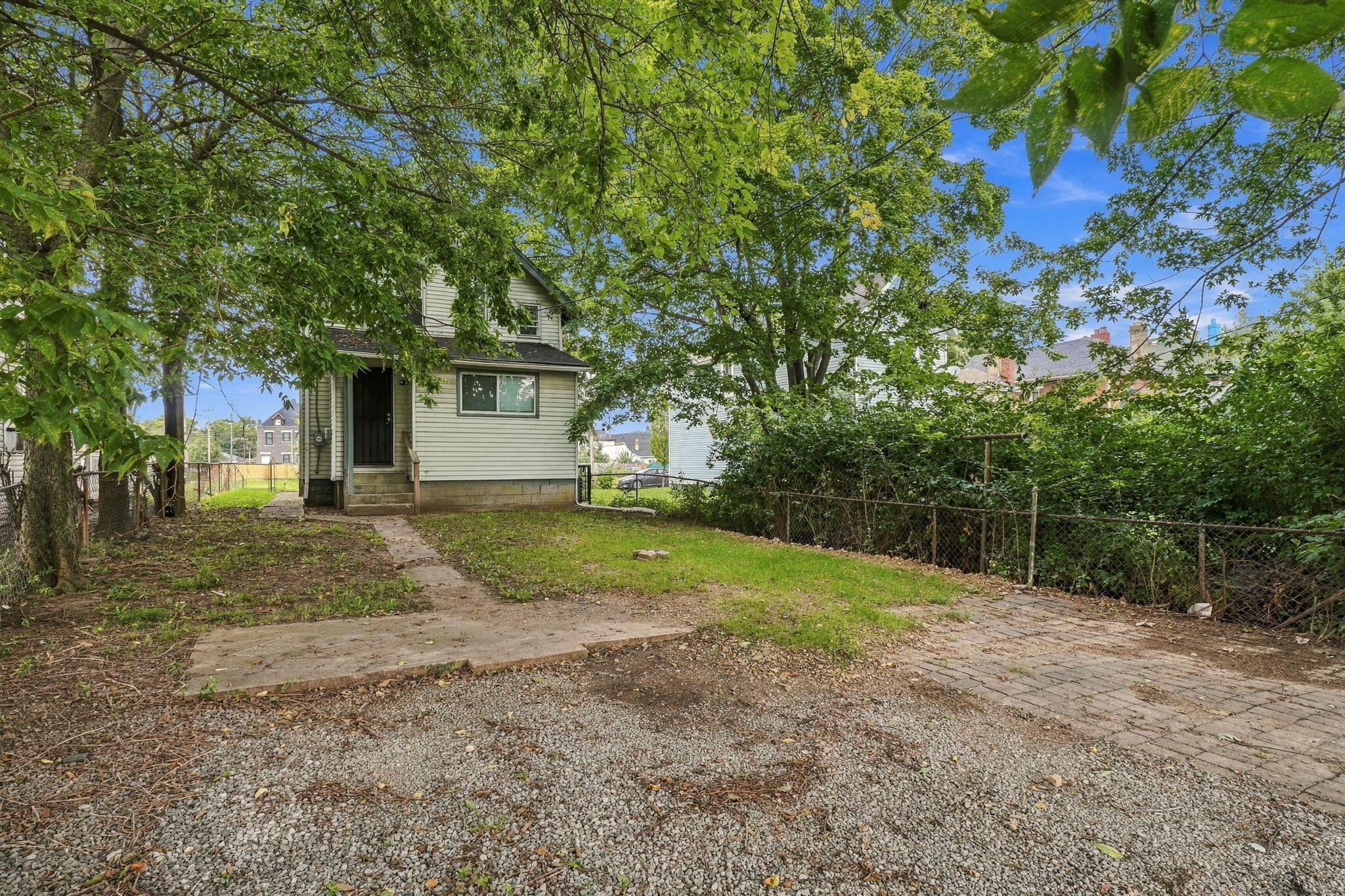 771 Campbell Avenue Property Photo 56