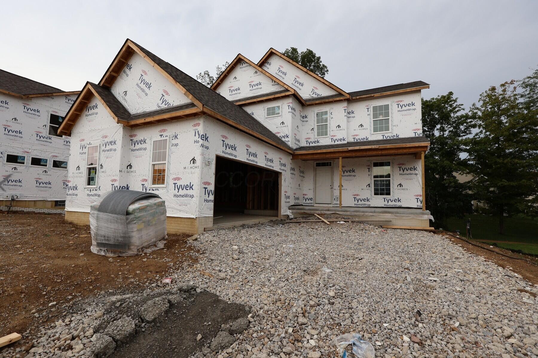 431 Pioneer Way Property Photo 1