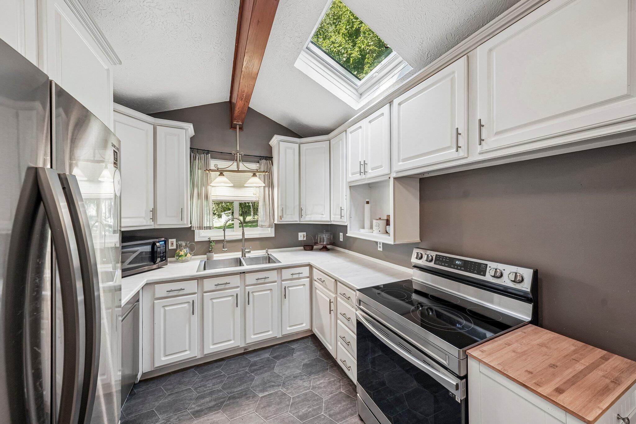2790 Marks Road Property Photo 13