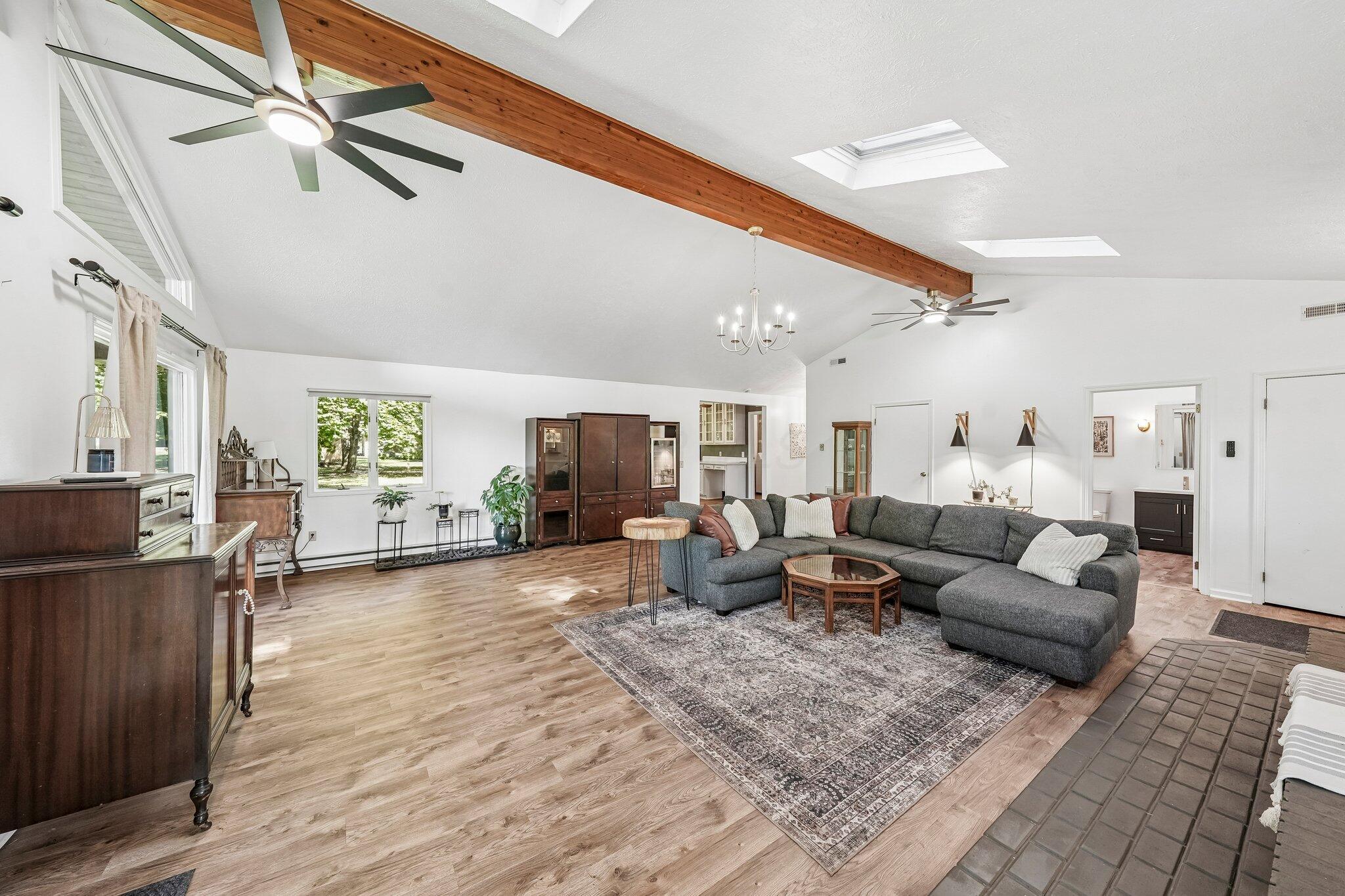 2790 Marks Road Property Photo 19