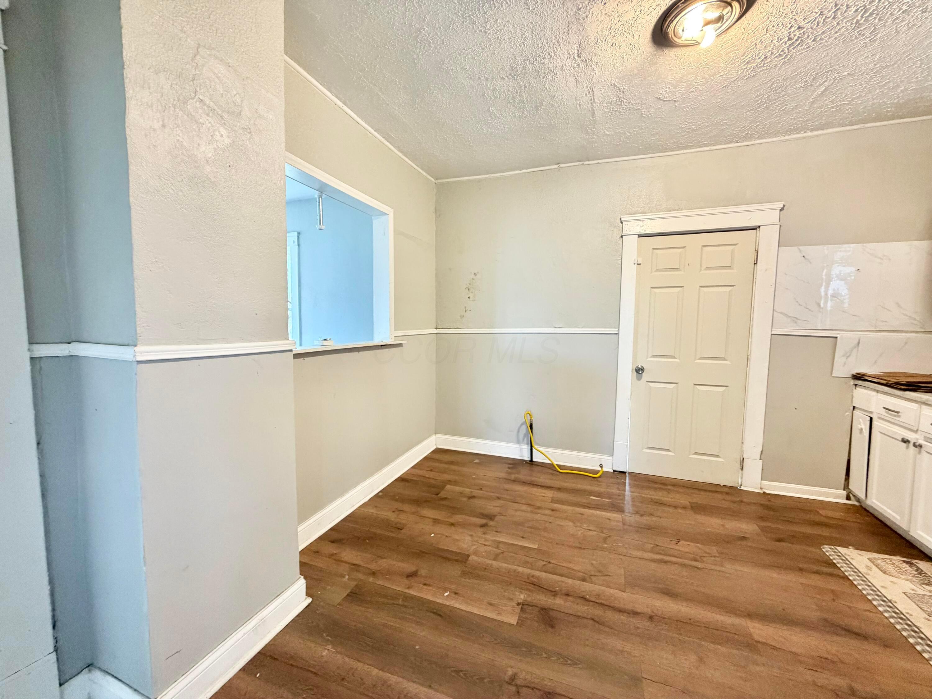 2909 Denver Avenue Property Photo 12