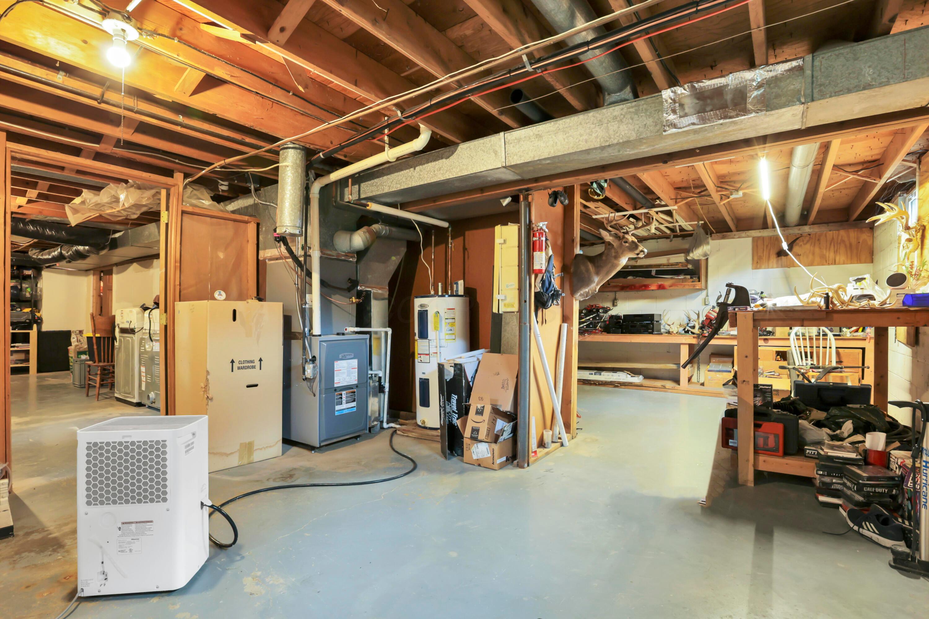 7198 Canyon Road Se Property Photo 27