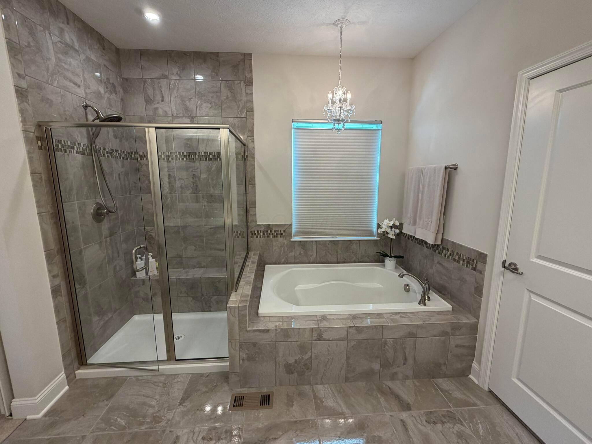 7712 Paradisio Drive Property Photo 28