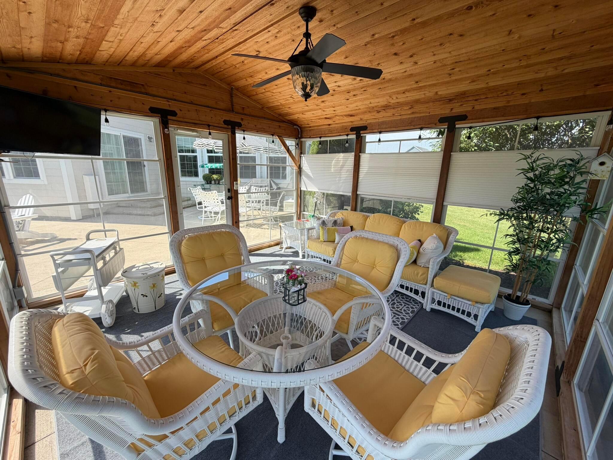 7712 Paradisio Drive Property Photo 66