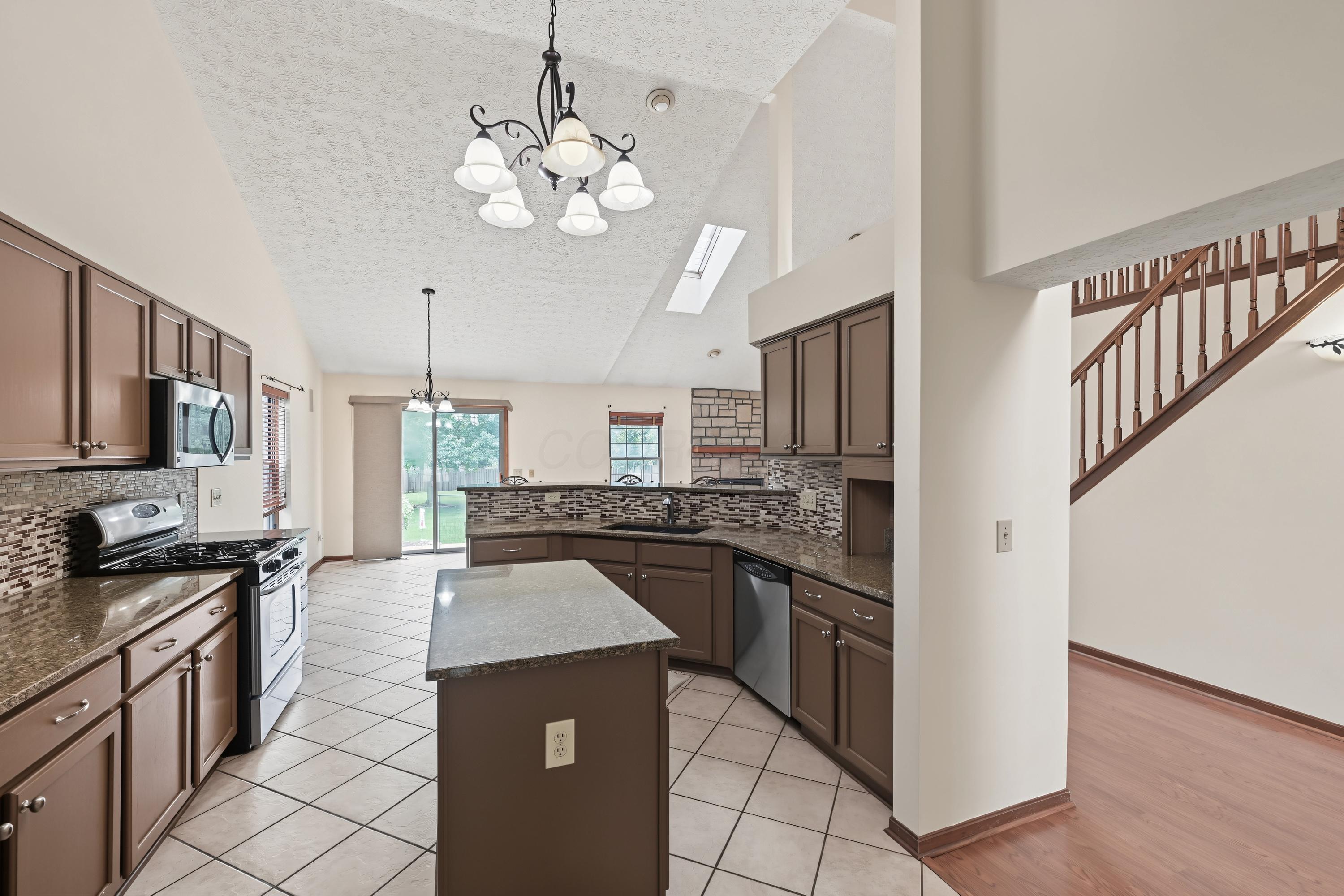 3612 Mariners Way Property Photo 6