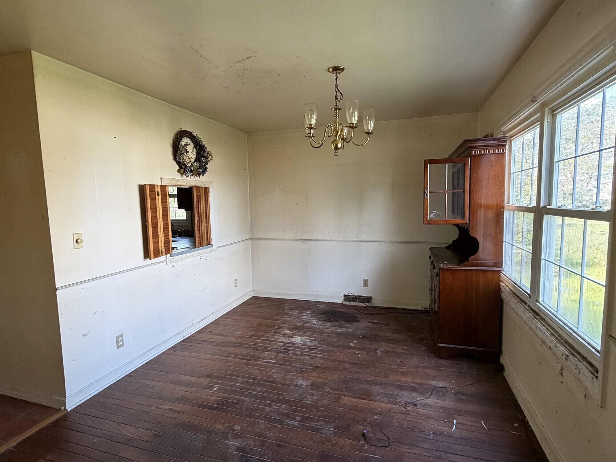 314 Station Street E Property Photo 21