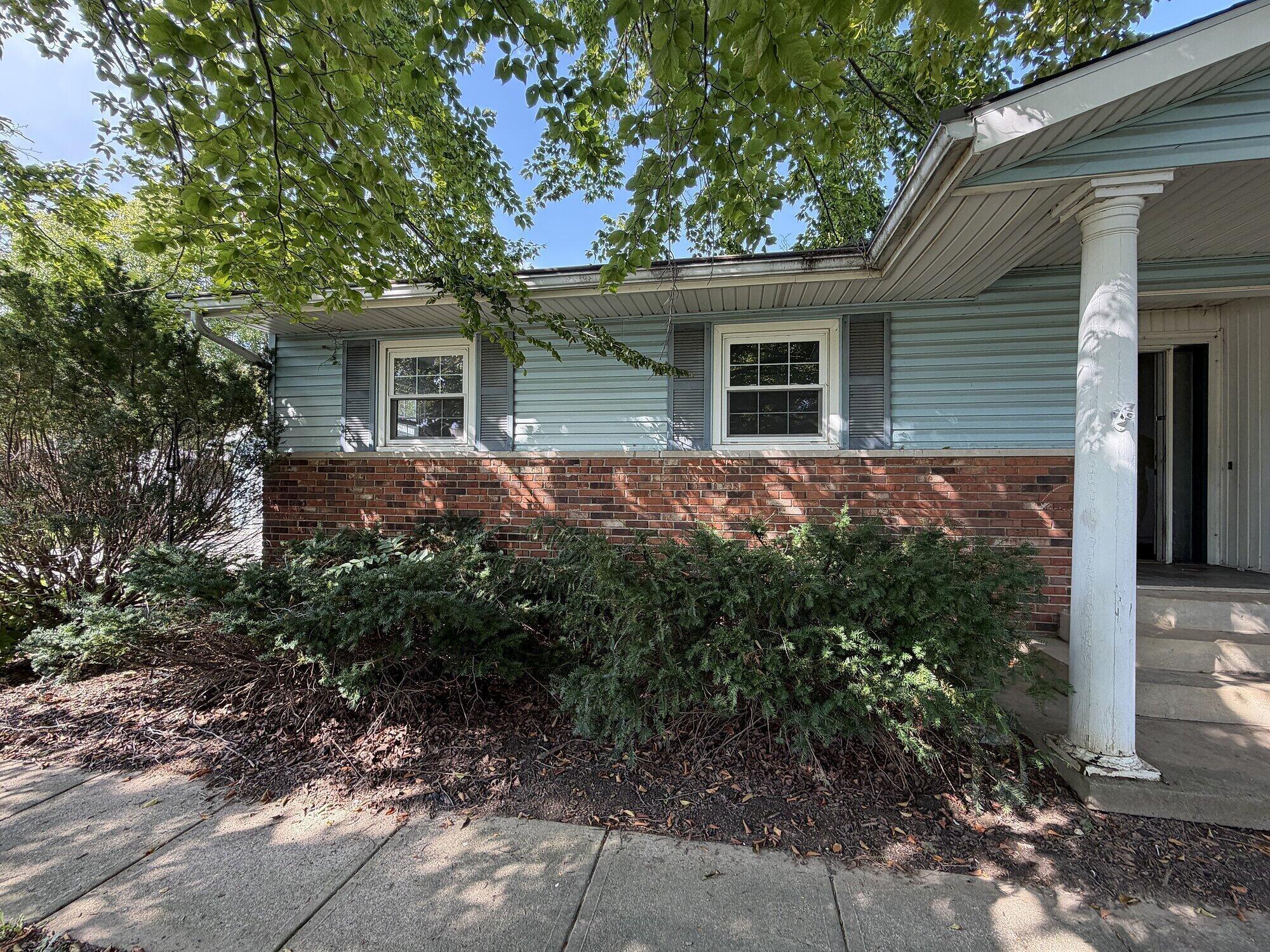 314 Station Street E Property Photo 26