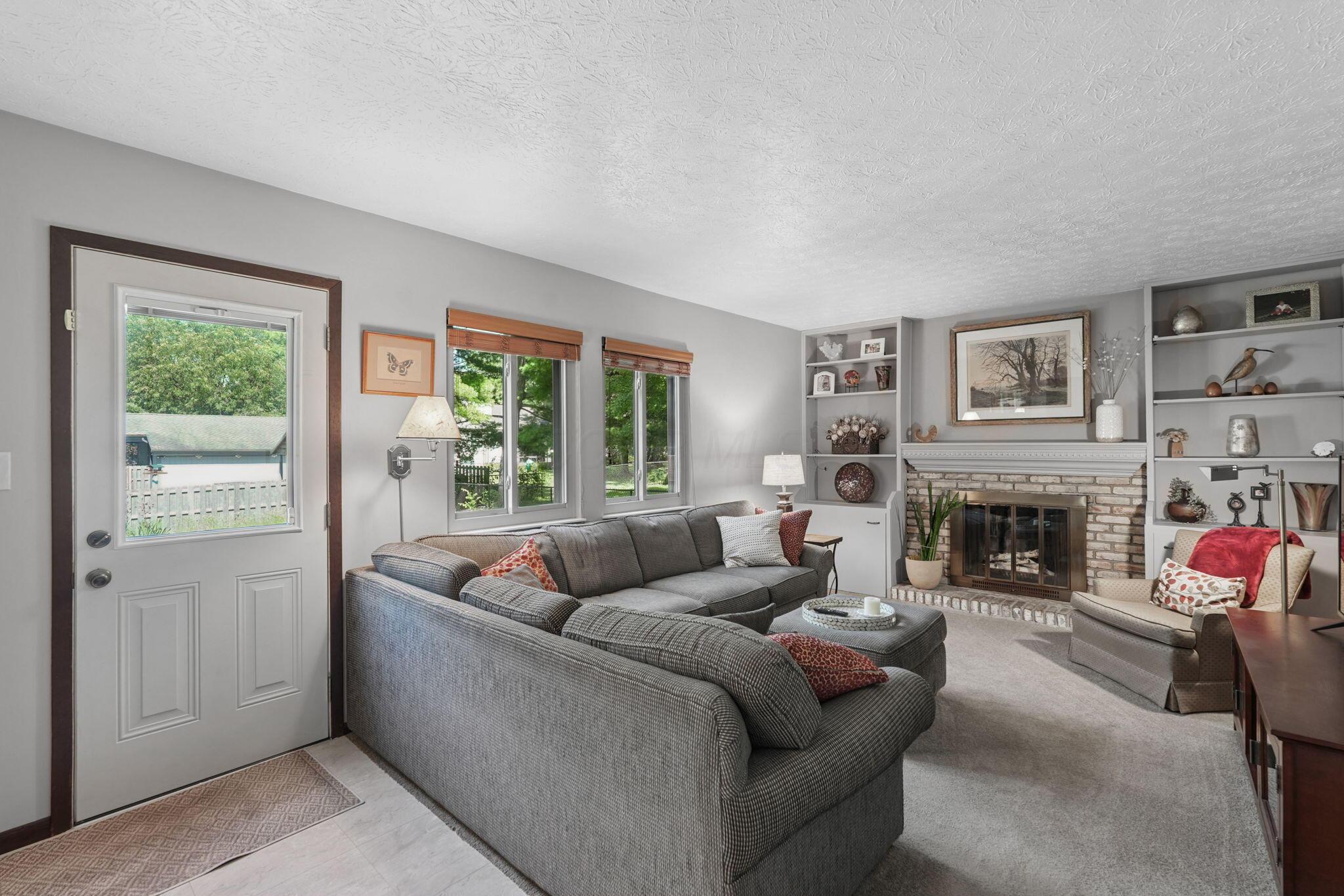 3200 Delburn Avenue Property Photo 5