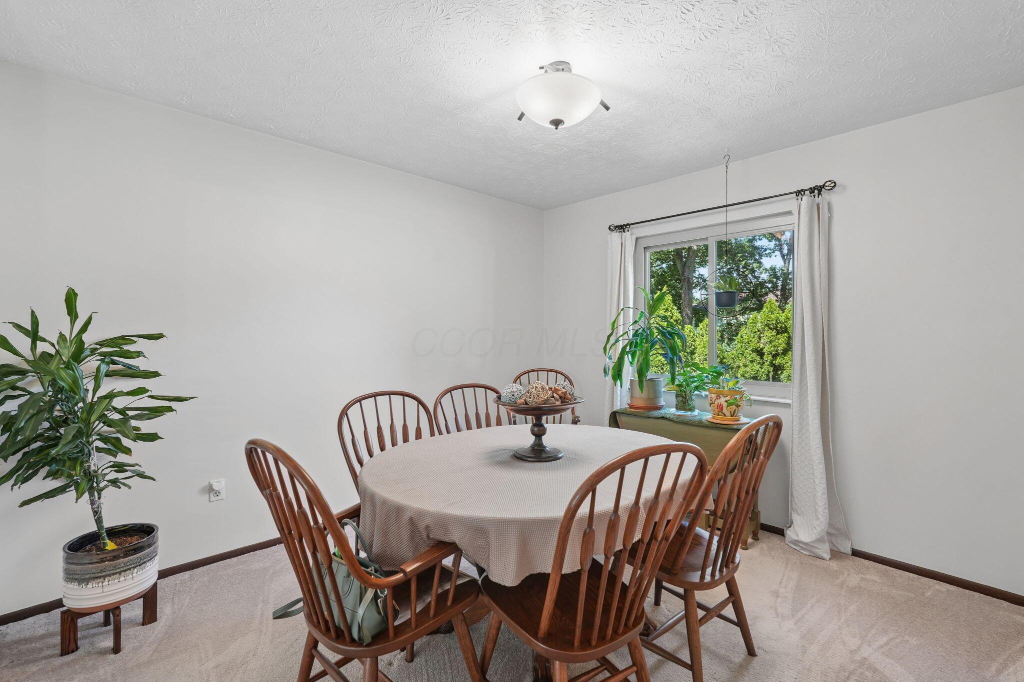 3200 Delburn Avenue Property Photo 8