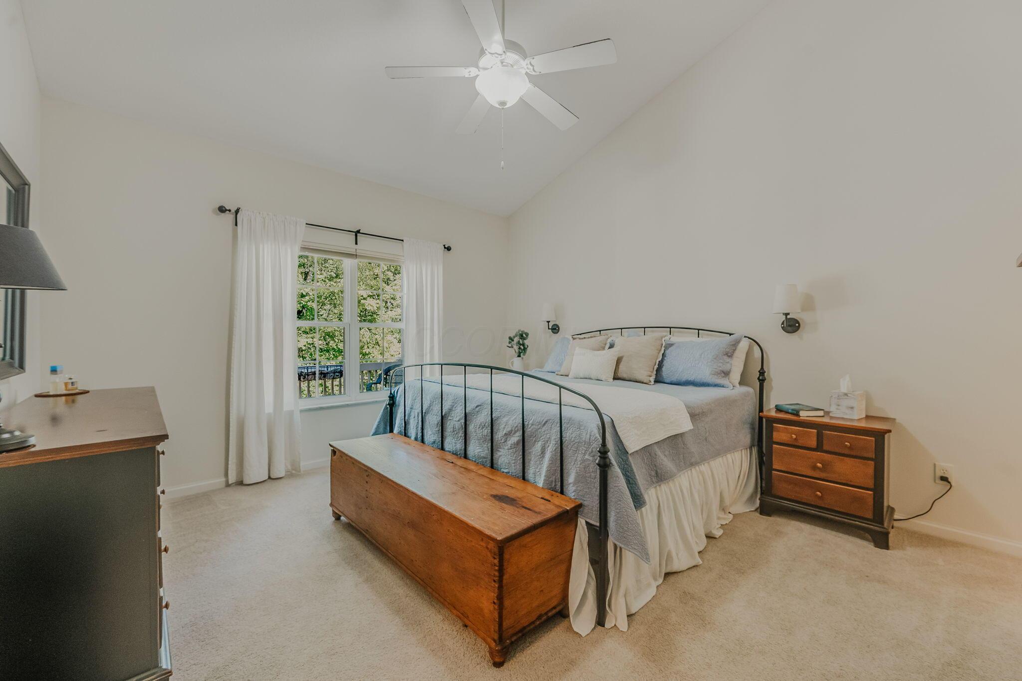 7392 Deer Valley Crossing Property Photo 16