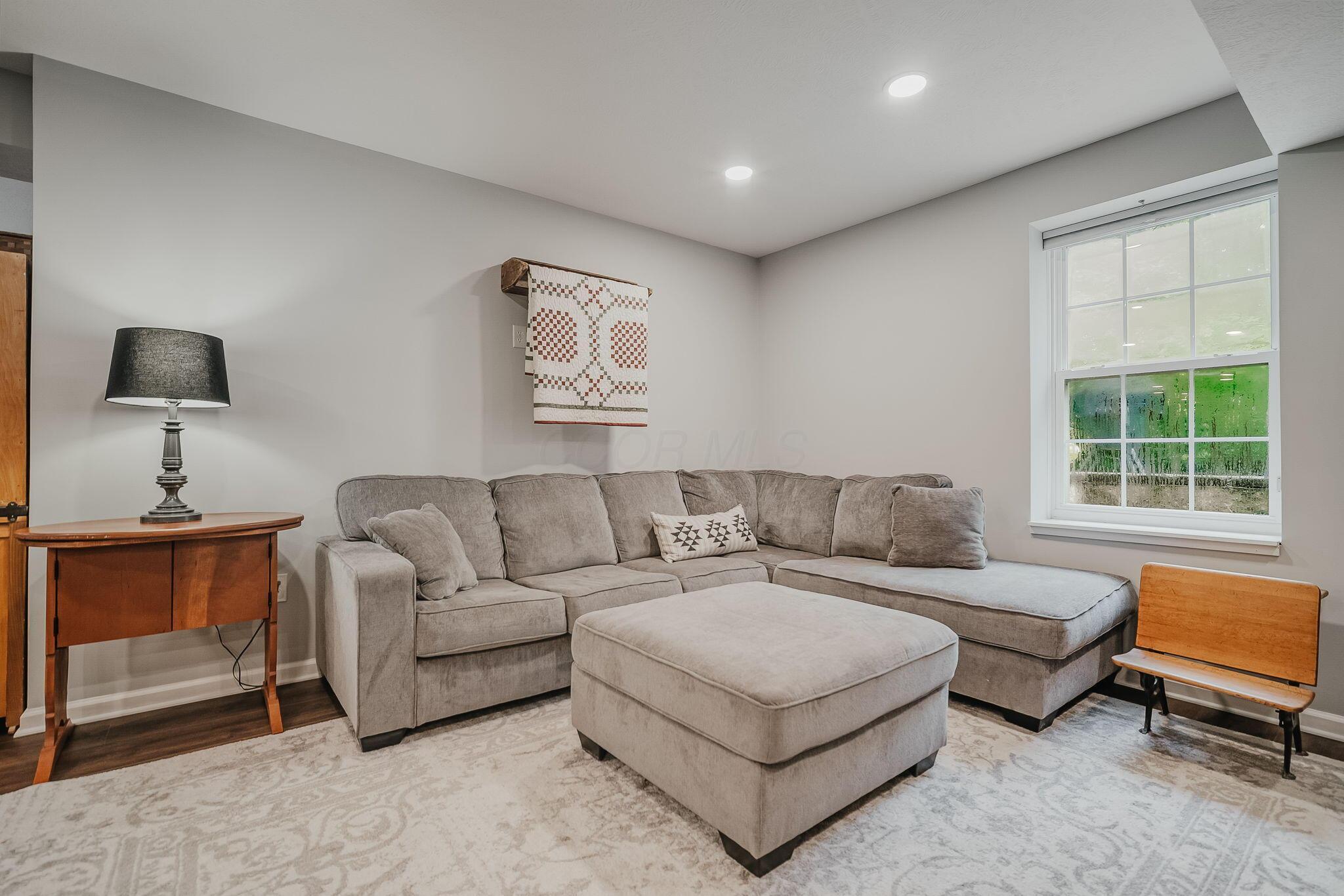 7392 Deer Valley Crossing Property Photo 29