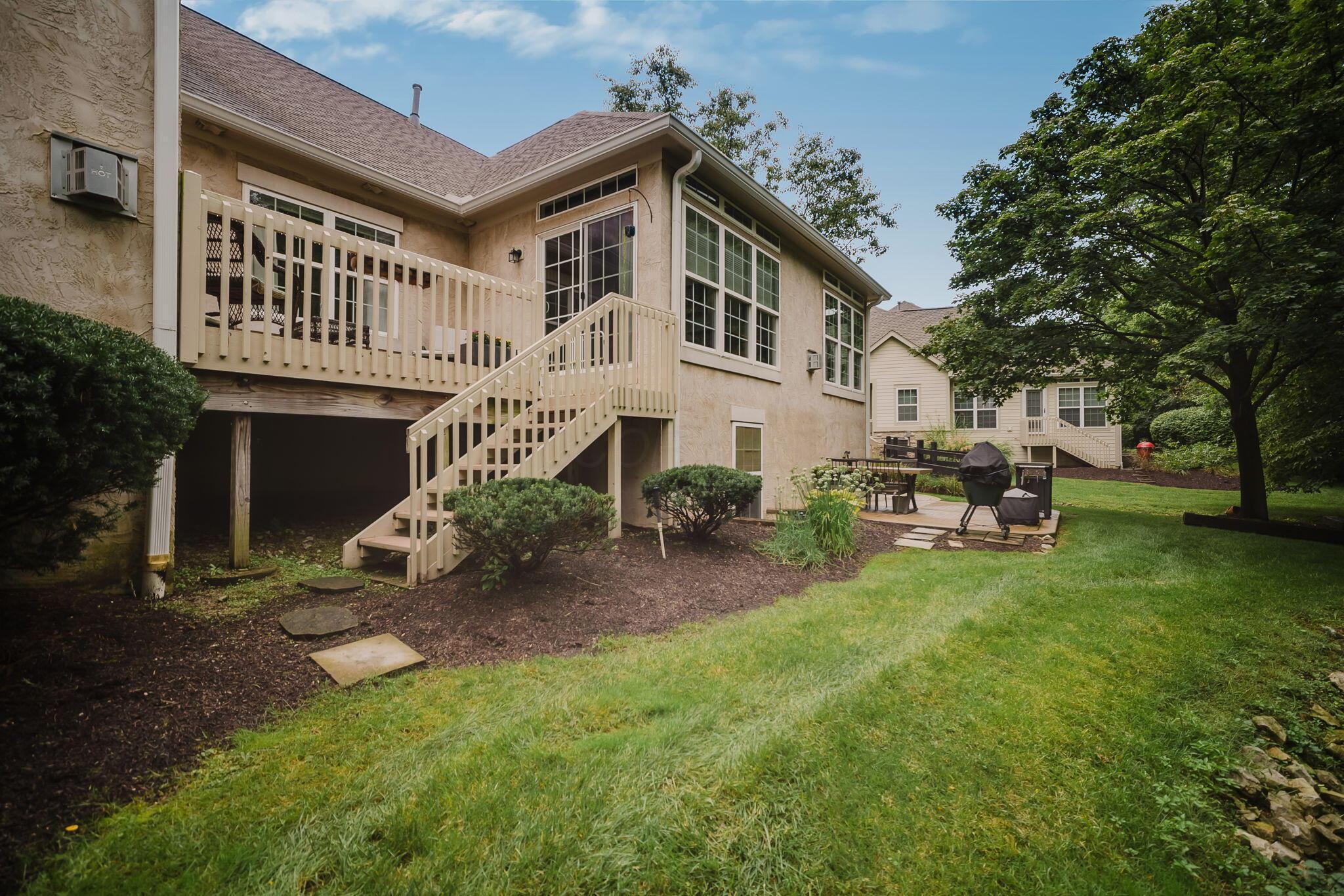 7392 Deer Valley Crossing Property Photo 35