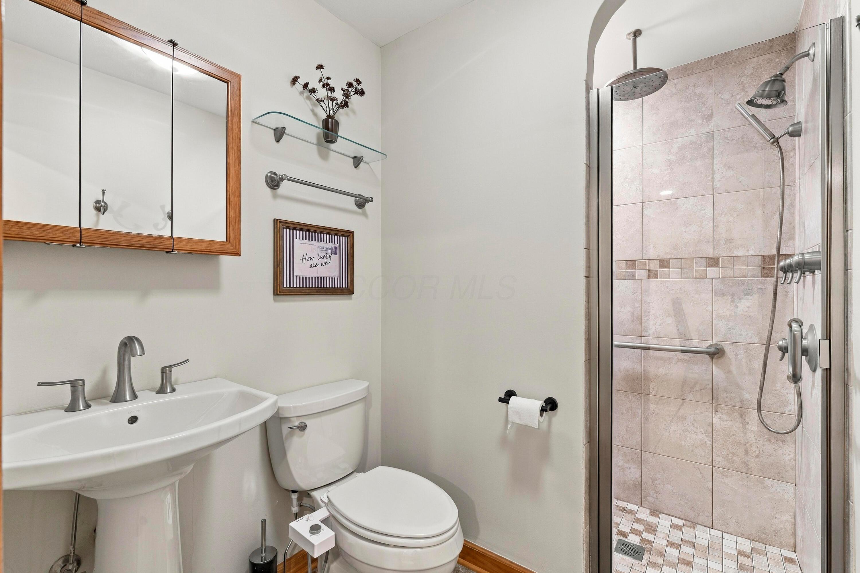 2047 Mccoy Road Property Photo 32