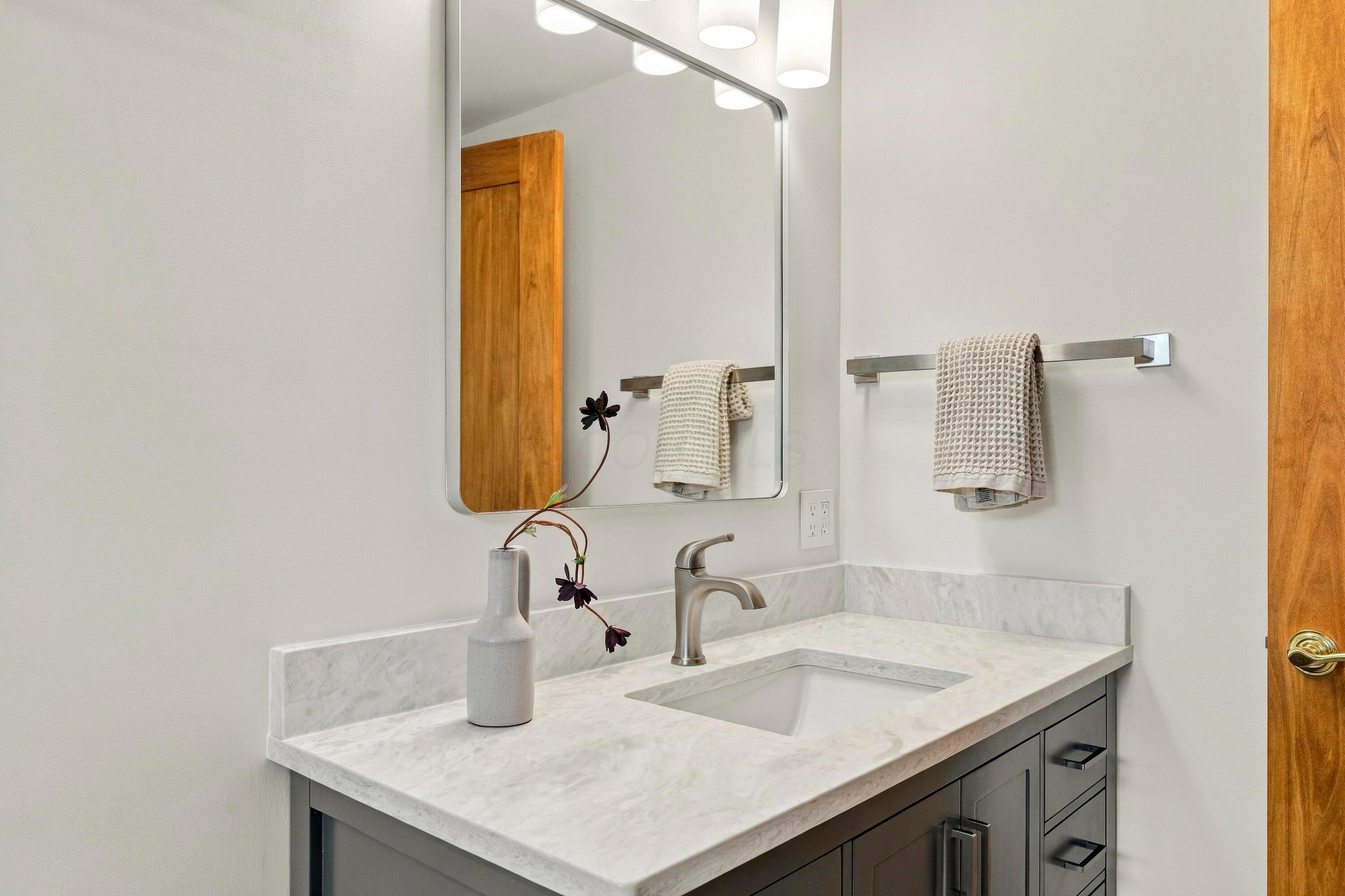 2047 Mccoy Road Property Photo 46