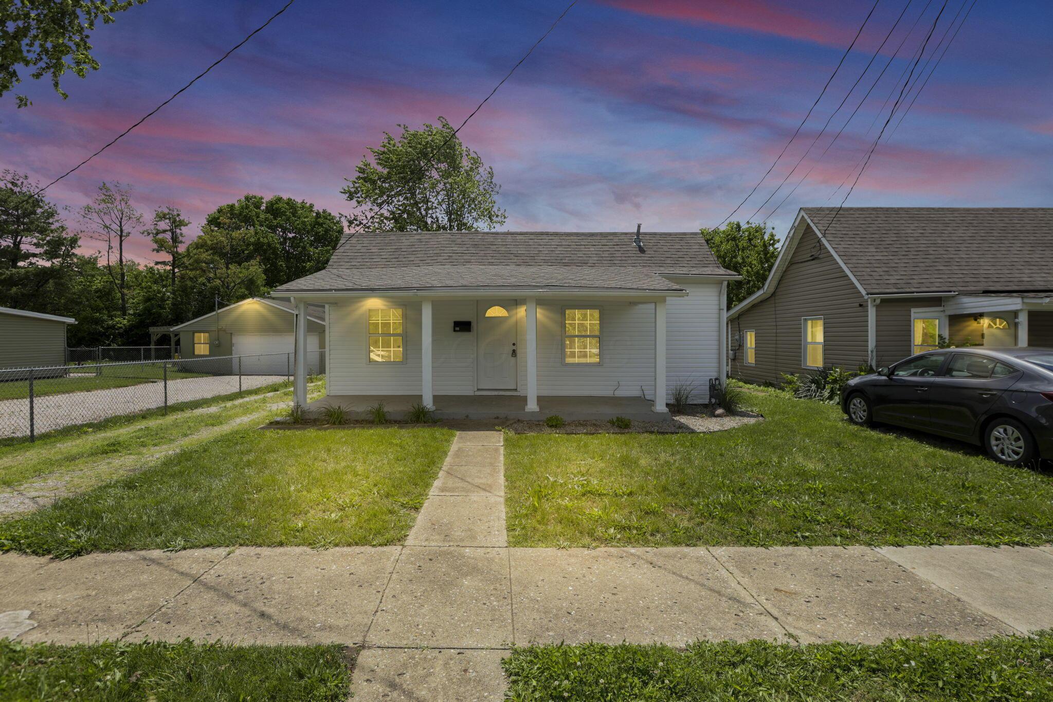 663 E Mound Street Property Photo 1