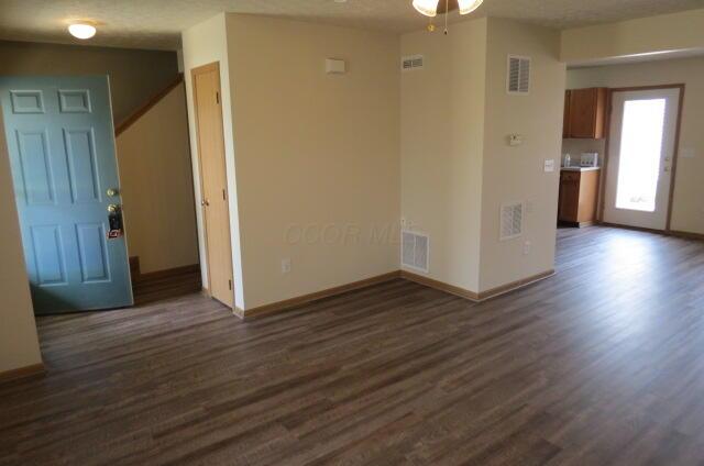 4032 Grayson Drive Property Photo 3