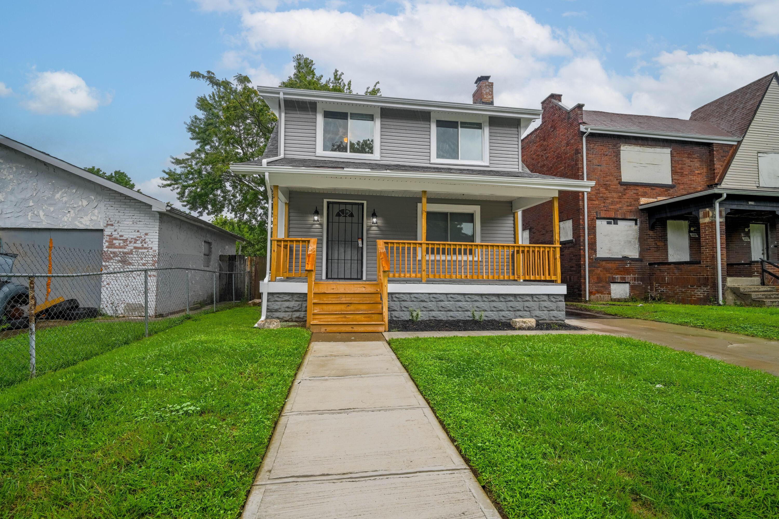 1184 E 18th Avenue Property Photo 1