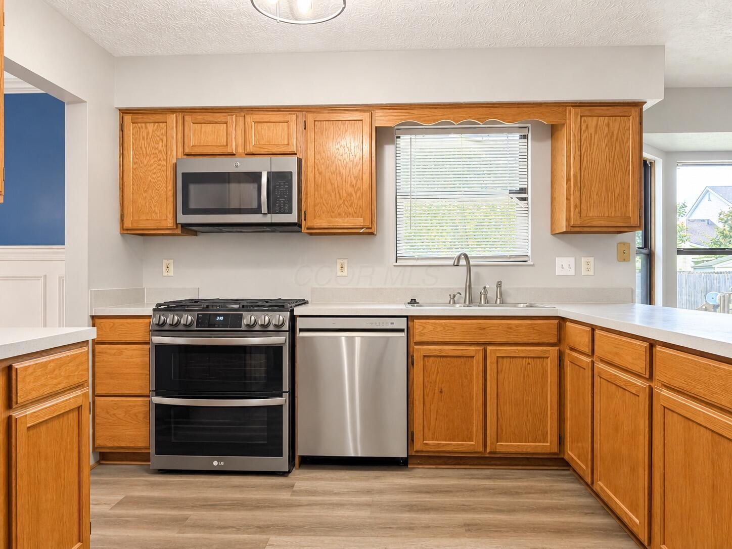 3280 Bellerive Drive Property Photo 9