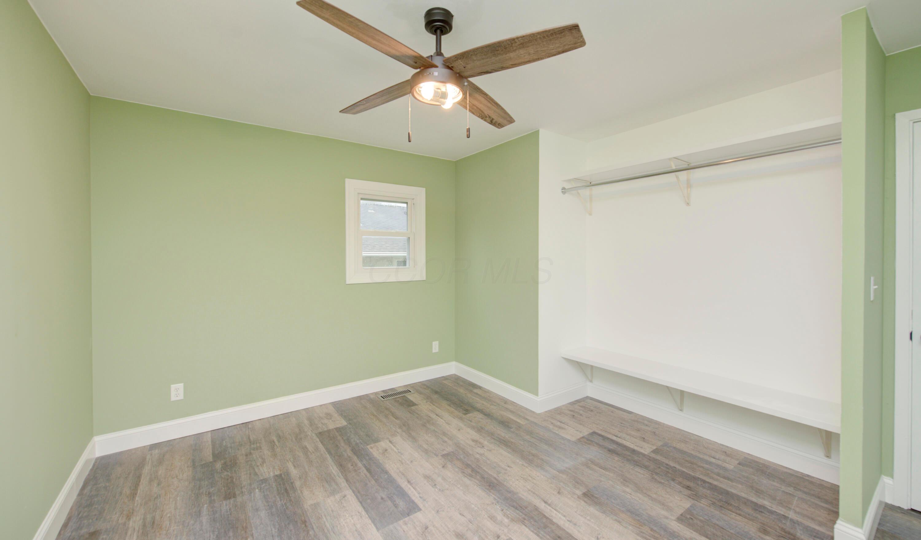 5130 Edgeview Road Property Photo 29