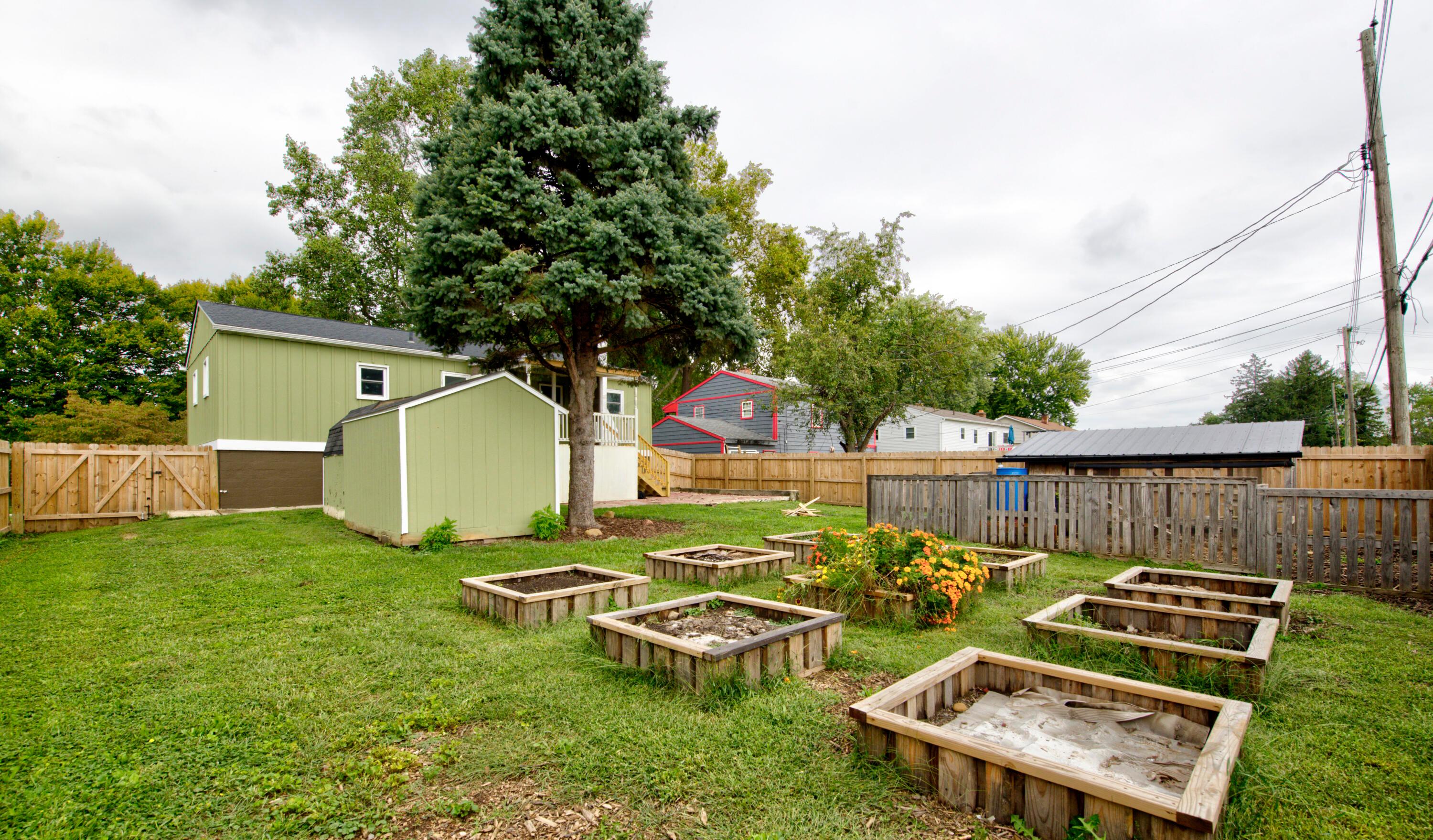 5130 Edgeview Road Property Photo 43