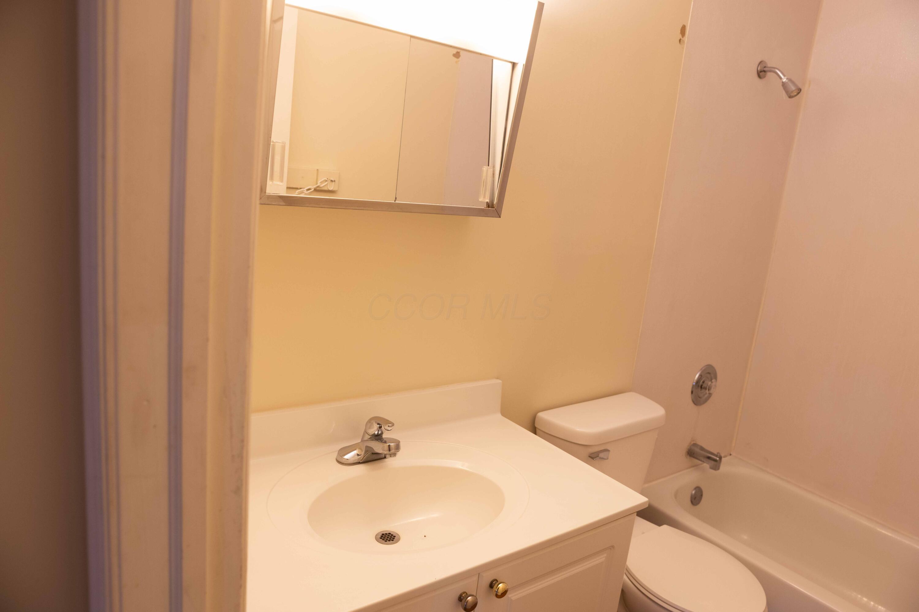 315 E 19th Avenue, 1 Property Photo 10