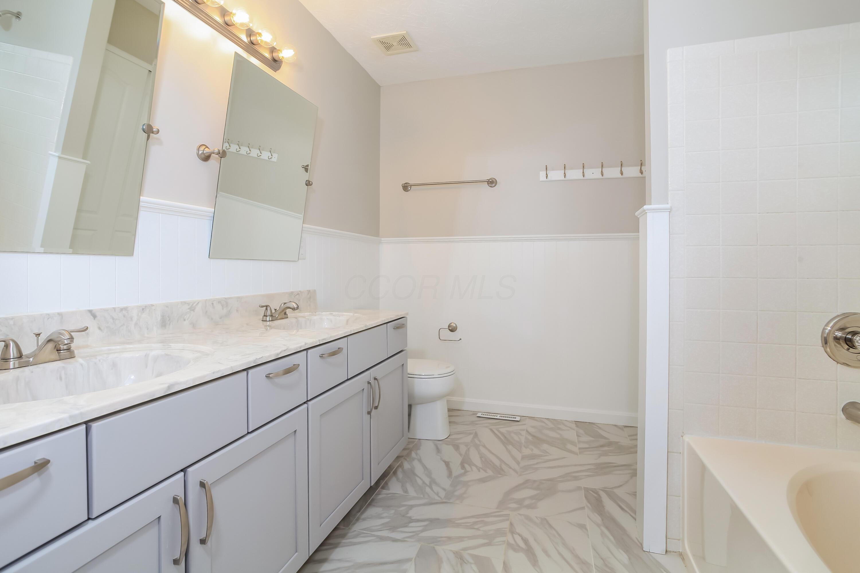 1257 Timber Ridge Court Property Photo 11
