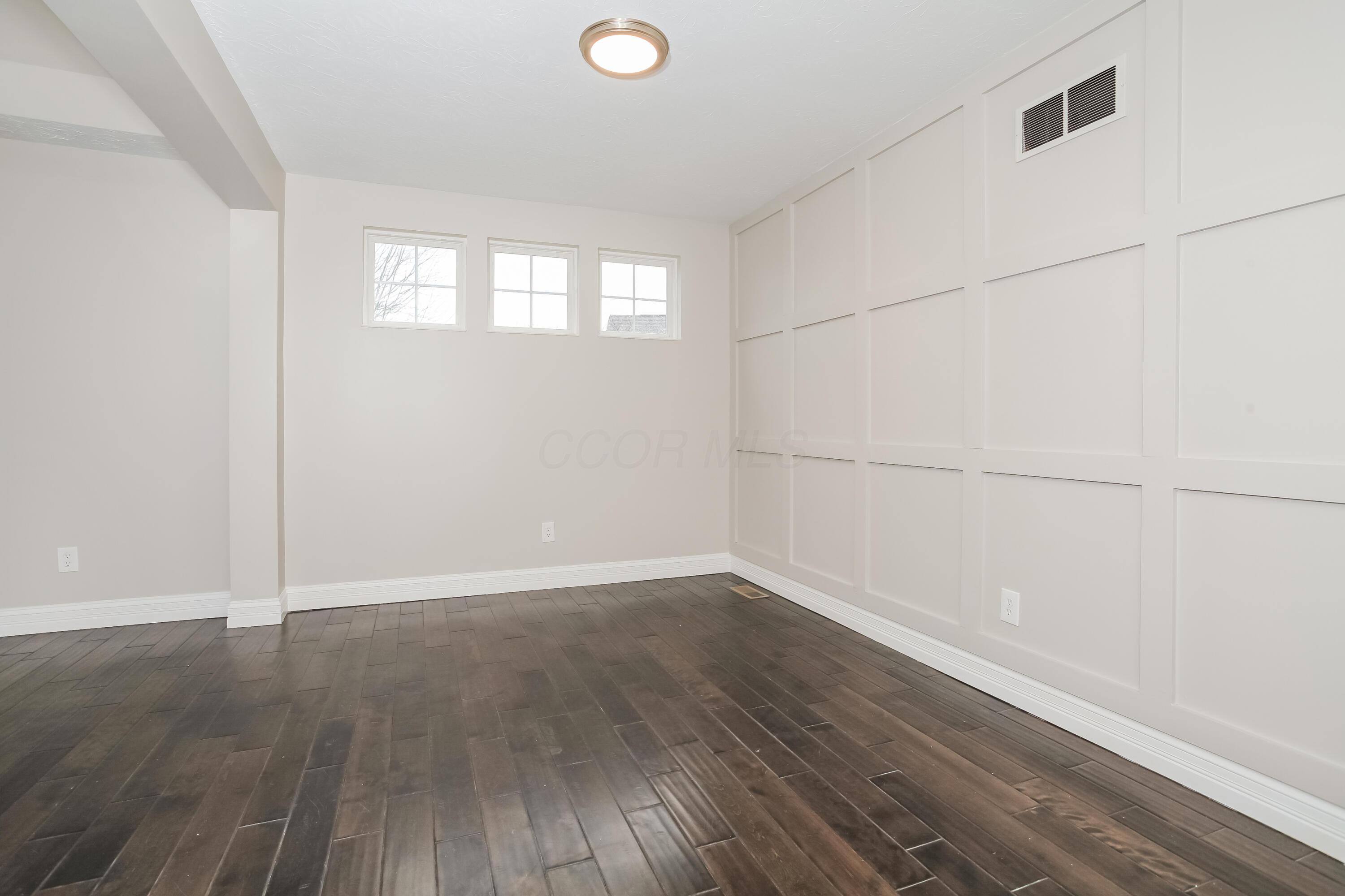 1257 Timber Ridge Court Property Photo 12