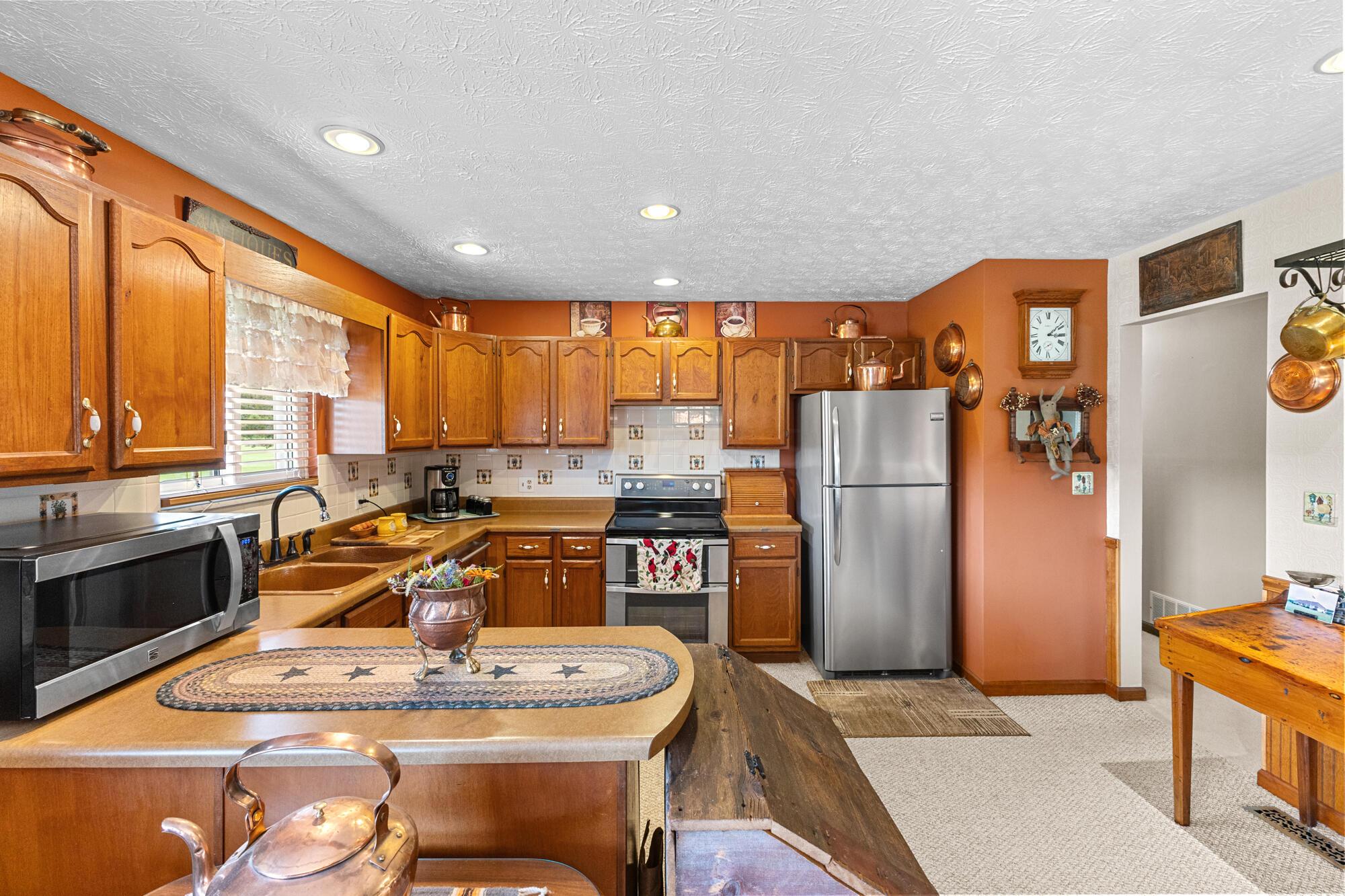 16481 Murphy Road Property Photo 16