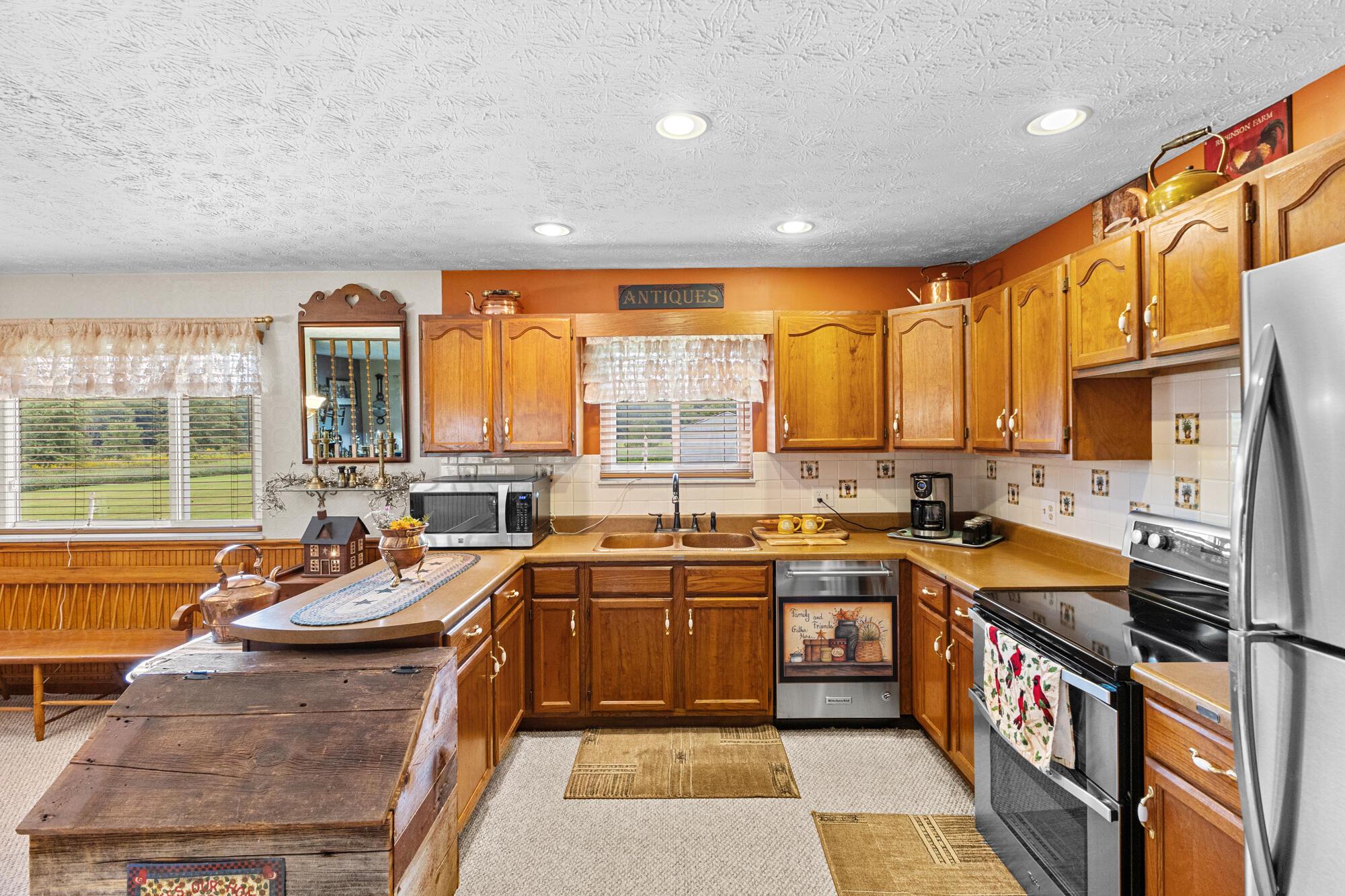 16481 Murphy Road Property Photo 17