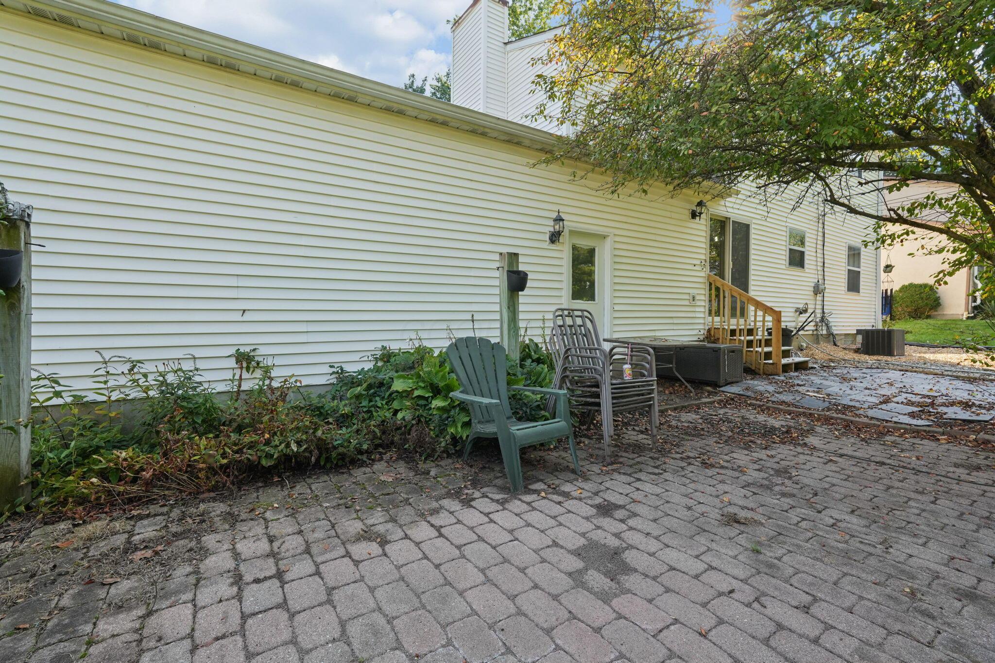 242 Devon Road Property Photo 33