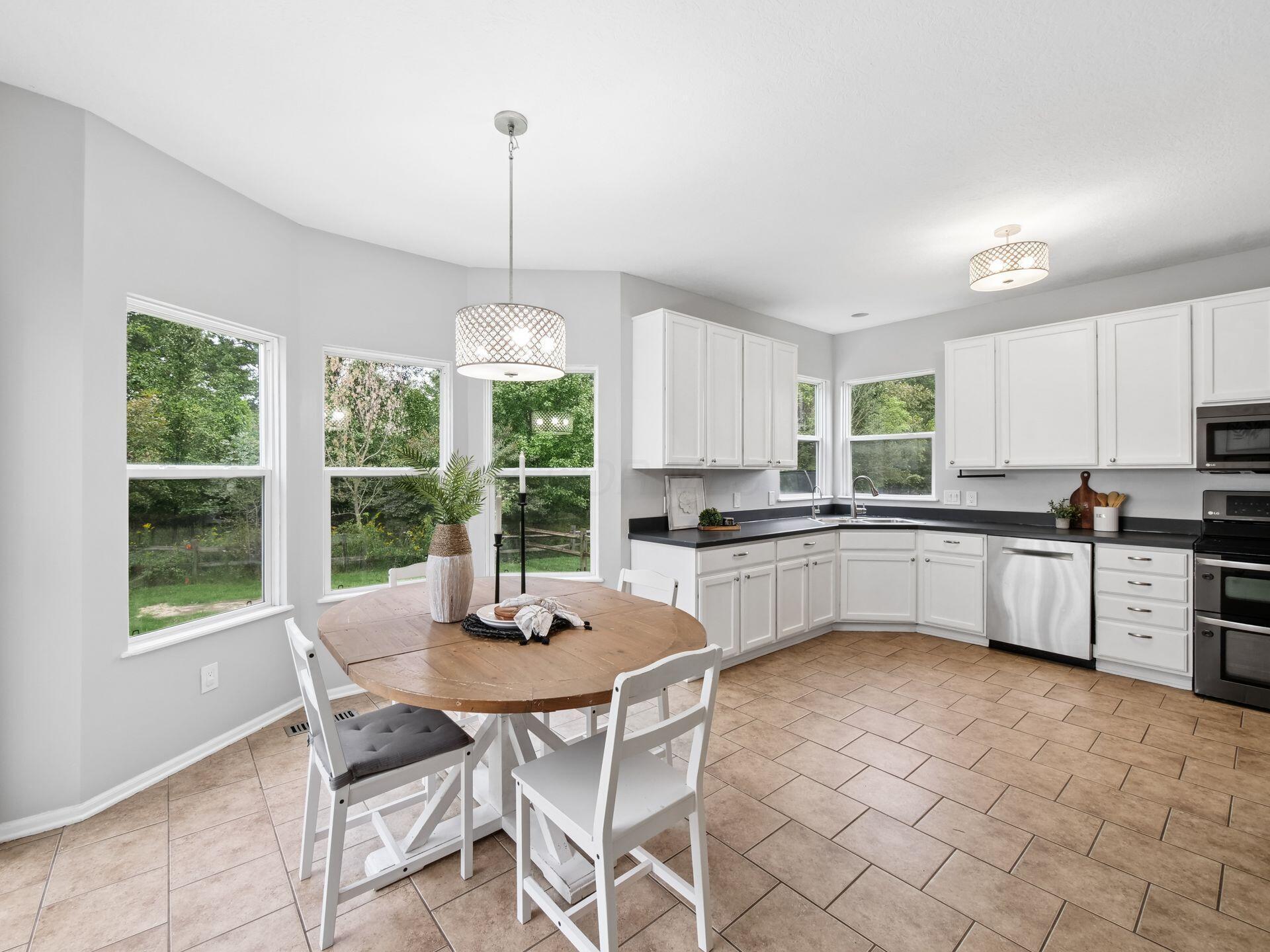 5311 Covington Meadows Drive Property Photo 6