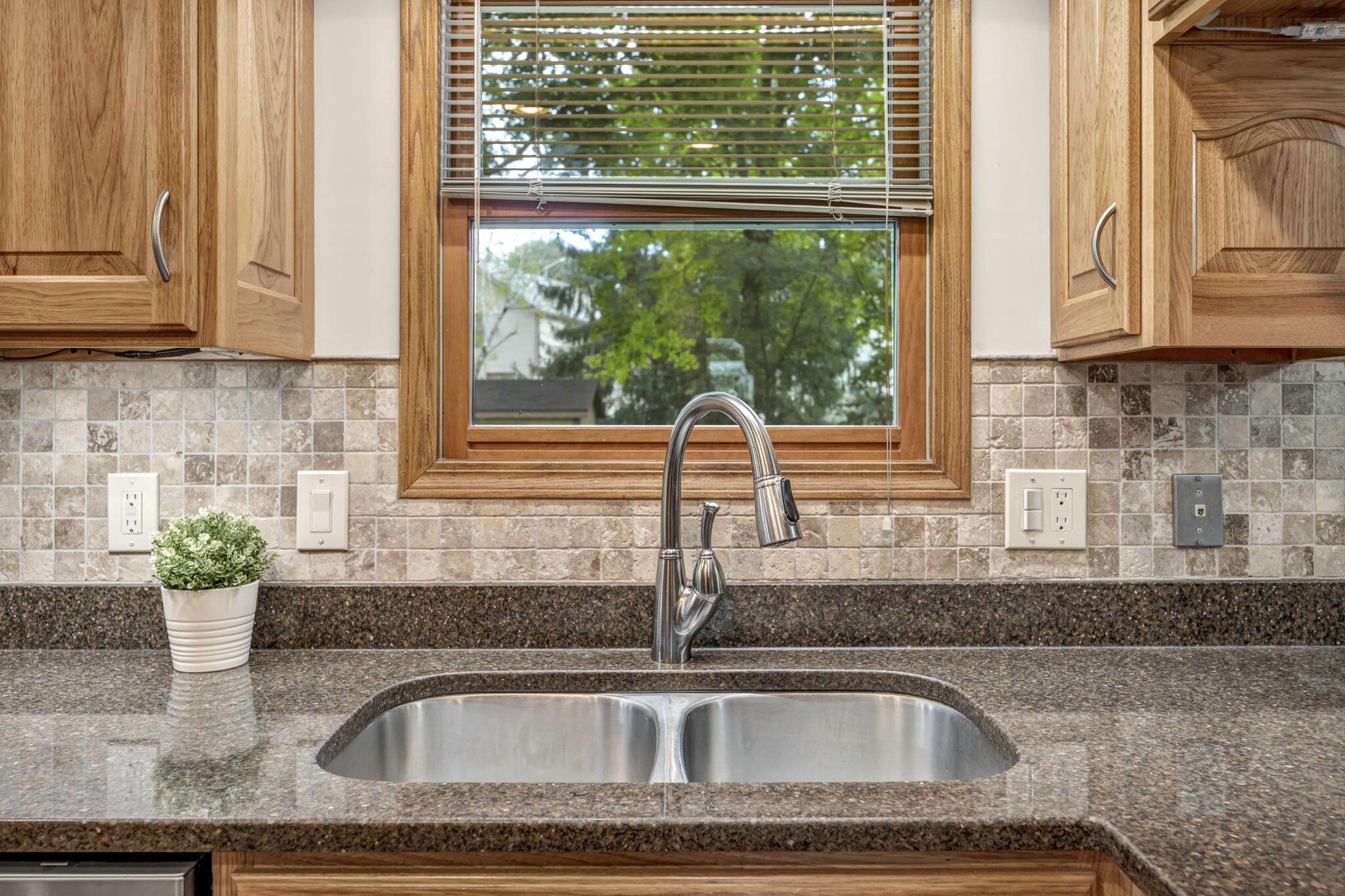 1108 Black Gold Place Property Photo 12